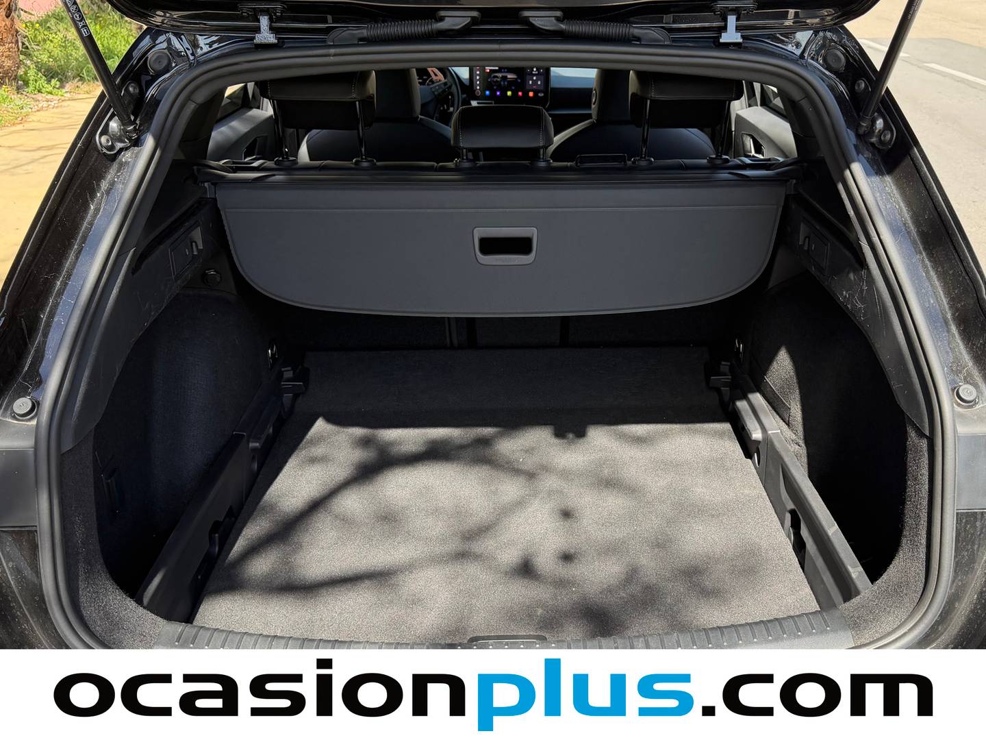 Fotos maletero Cupra León CUPRA Leon Sportstourer Sportstourer 1.5 eTSI DSG (150 CV)