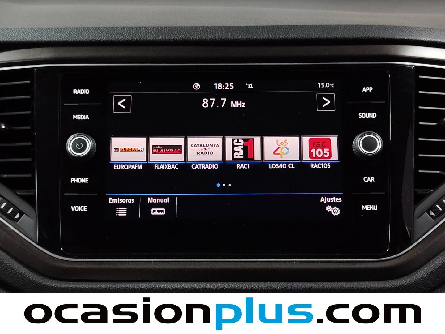 Foto Volkswagen T-Roc Volkswagen T-Roc Advance 1.0 TSI (115 CV)