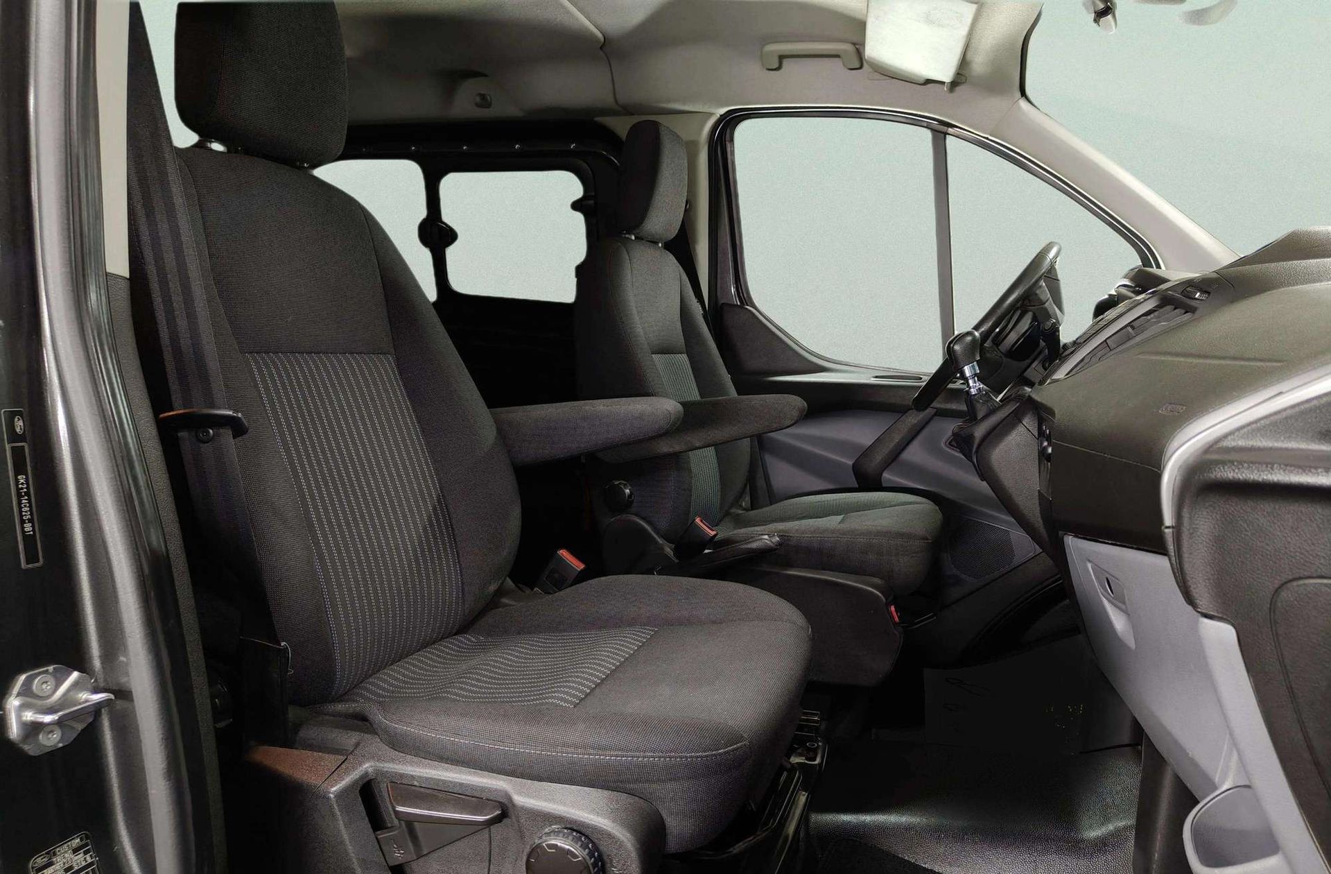 Ford Transit Custom Kombi 2.0 TDCi 310 L1 Trend 8 plazas - foto 15