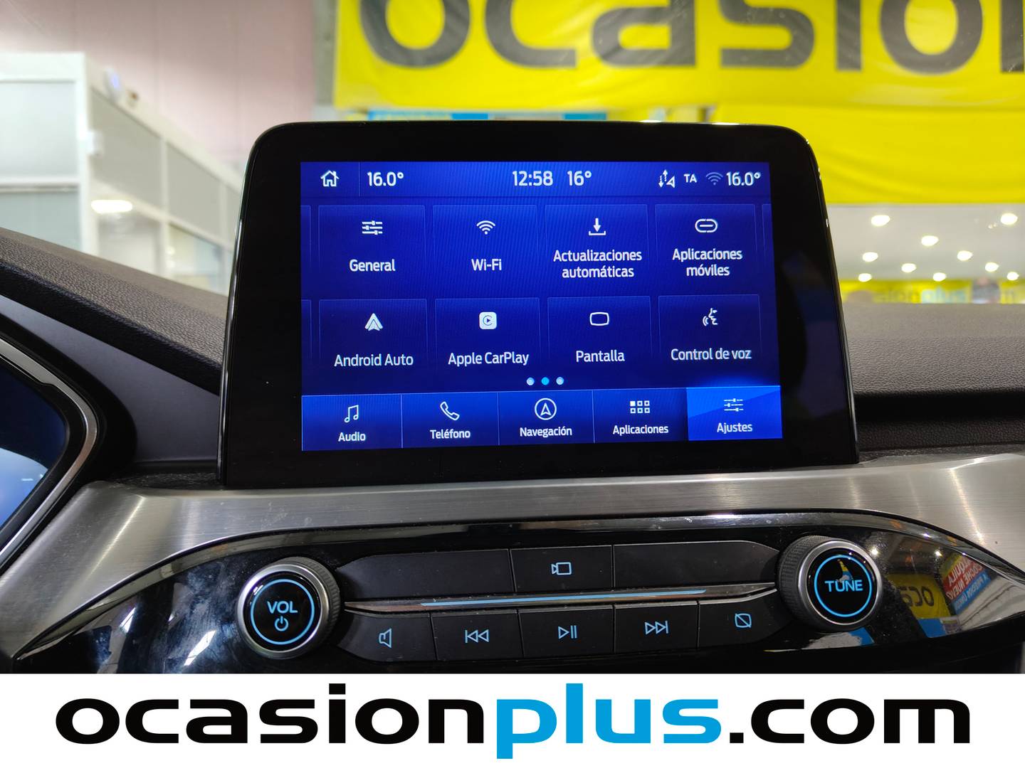 Equipamiento del Ford Kuga Ford Kuga 1.5 EcoBoost Titanium 4x2 (150 CV)