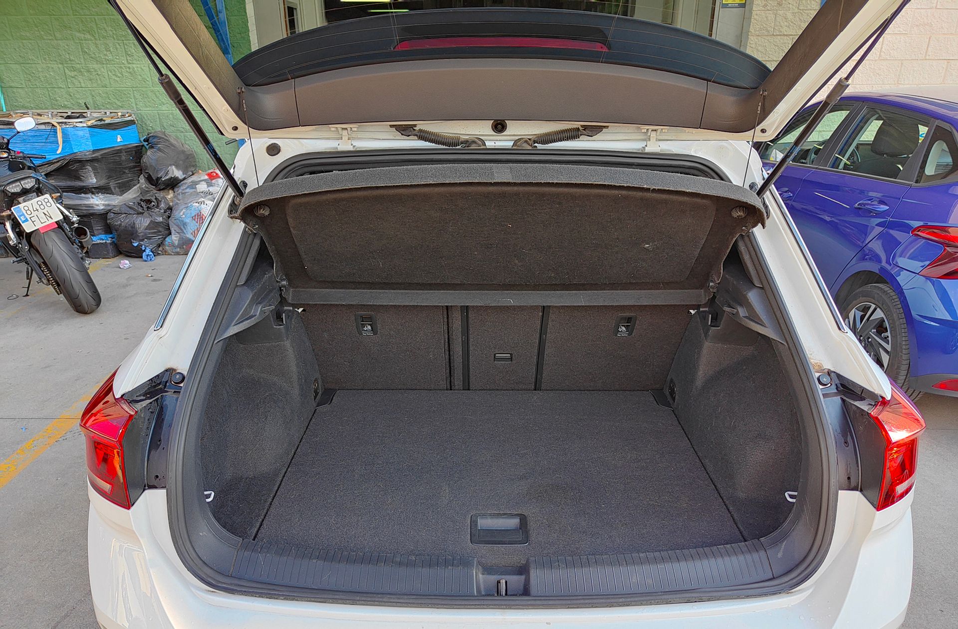 Volkswagen T-Roc Sport 2.0 TDI 4Motion DSG - foto 17