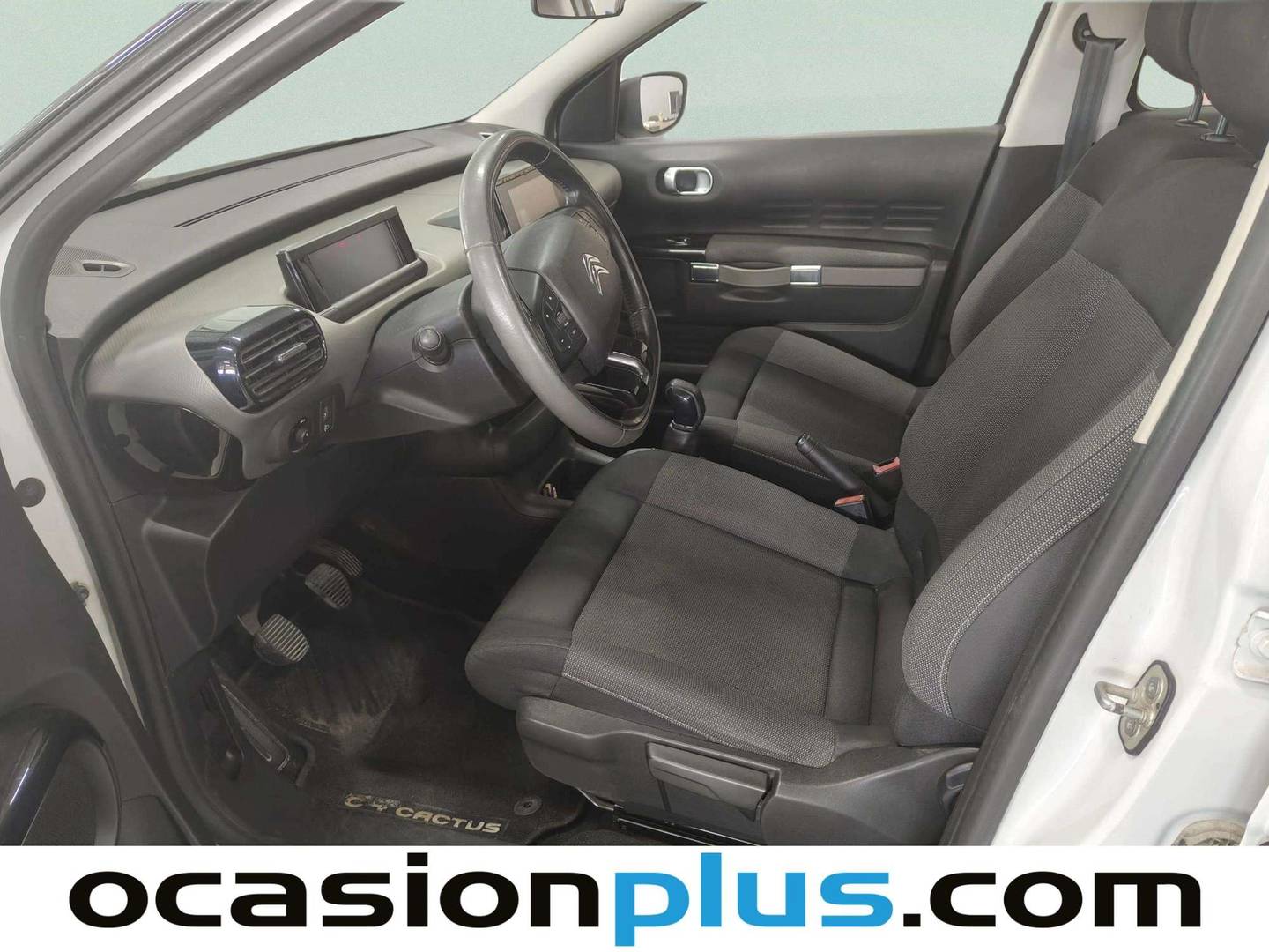 Foto asientos delanteros Citroën C4 Cactus Citroën C4 Cactus PureTech 82 Feel (82 CV)