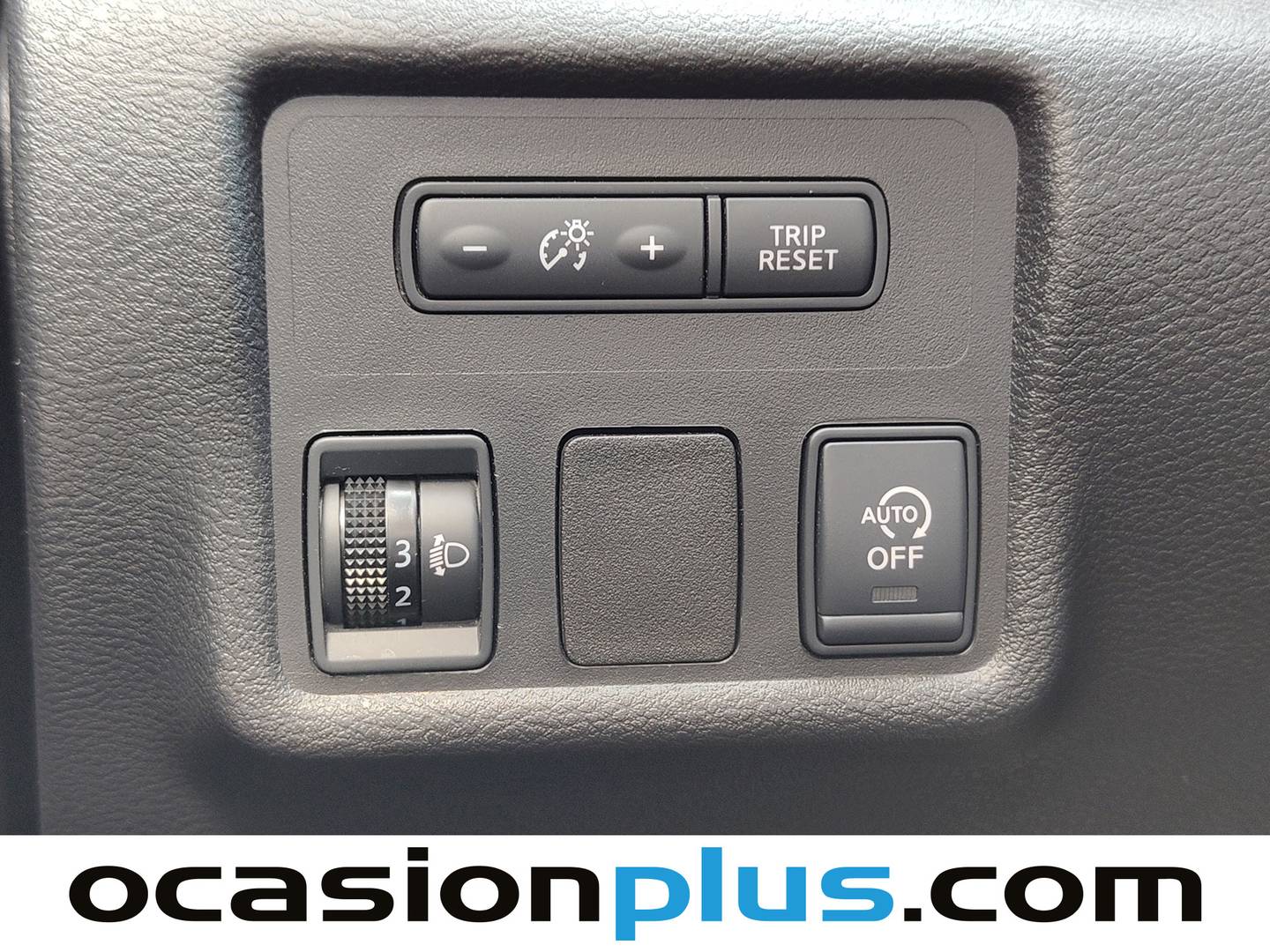 Equipamiento del Nissan Micra Nissan Micra IG-T S&S N-Connecta (90 CV)