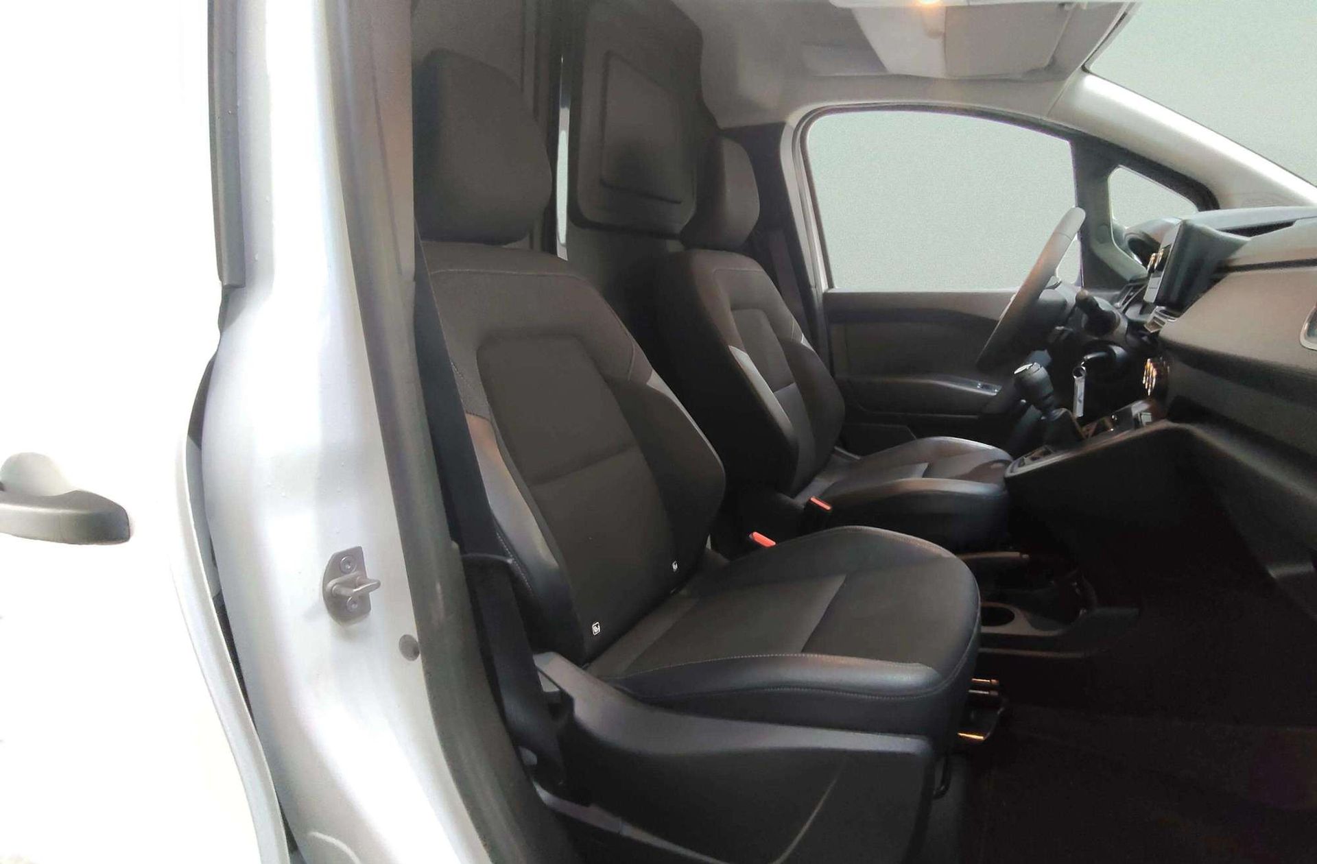 Nissan Townstar Furgon 1.3G L1 Profesional - foto 14