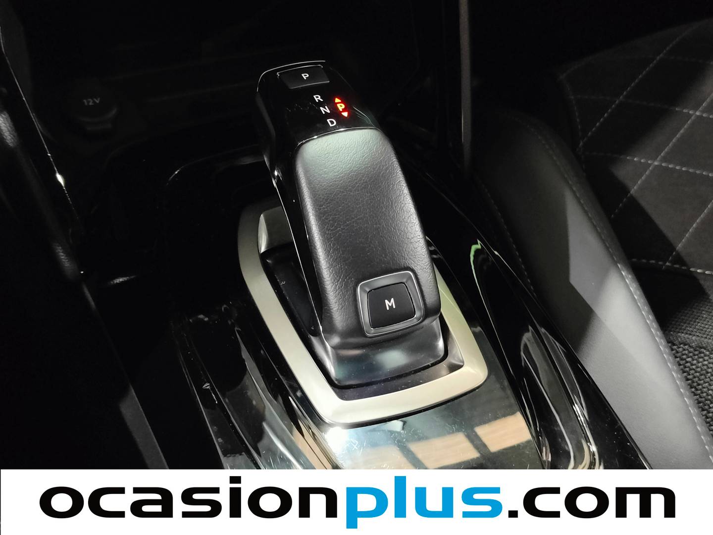 Foto Peugeot 2008 Peugeot 2008 BlueHDI 130 S&S GT Pack EAT8 (130 CV)