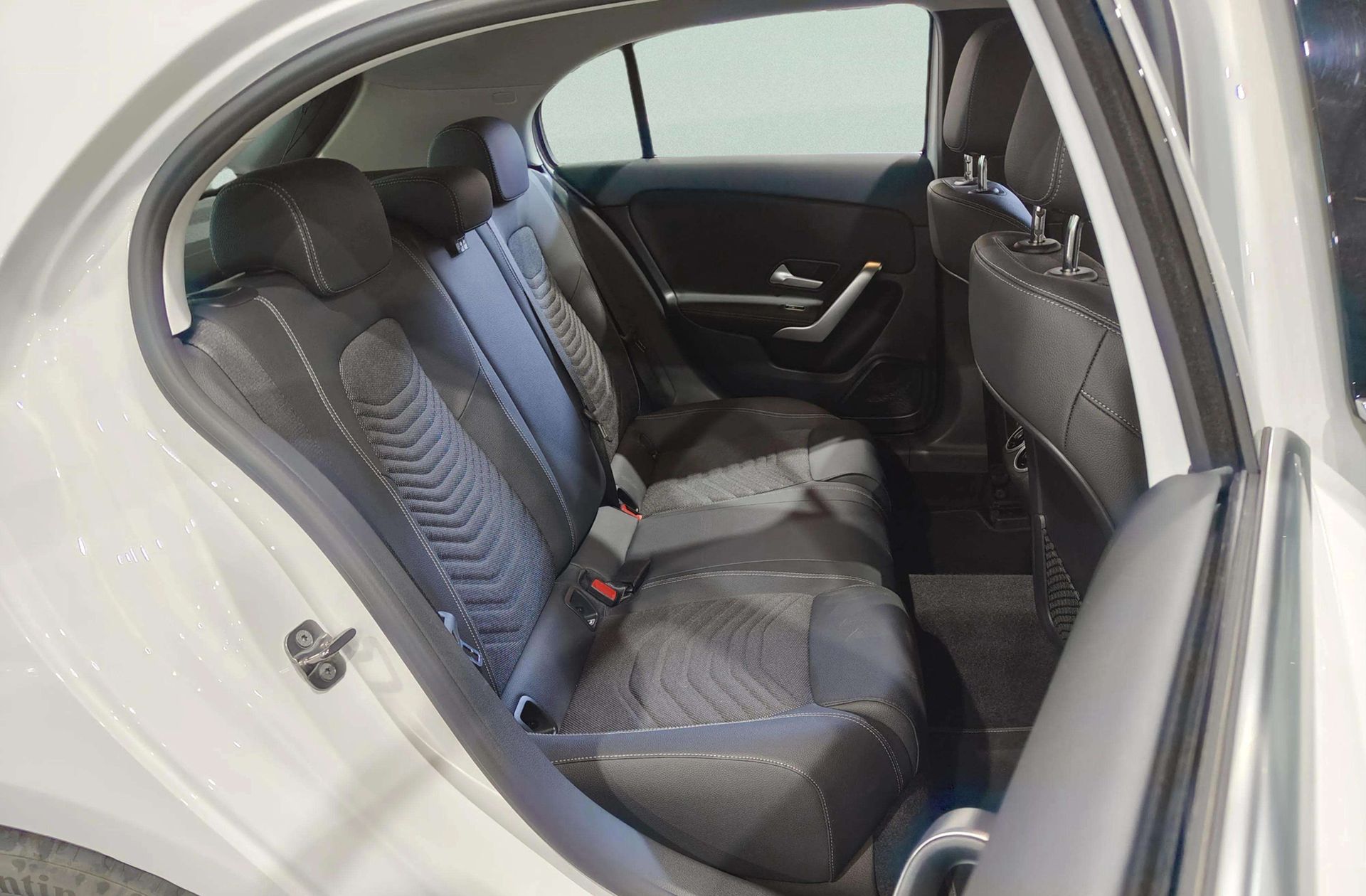 Mercedes-Benz Clase A 180 - foto 19