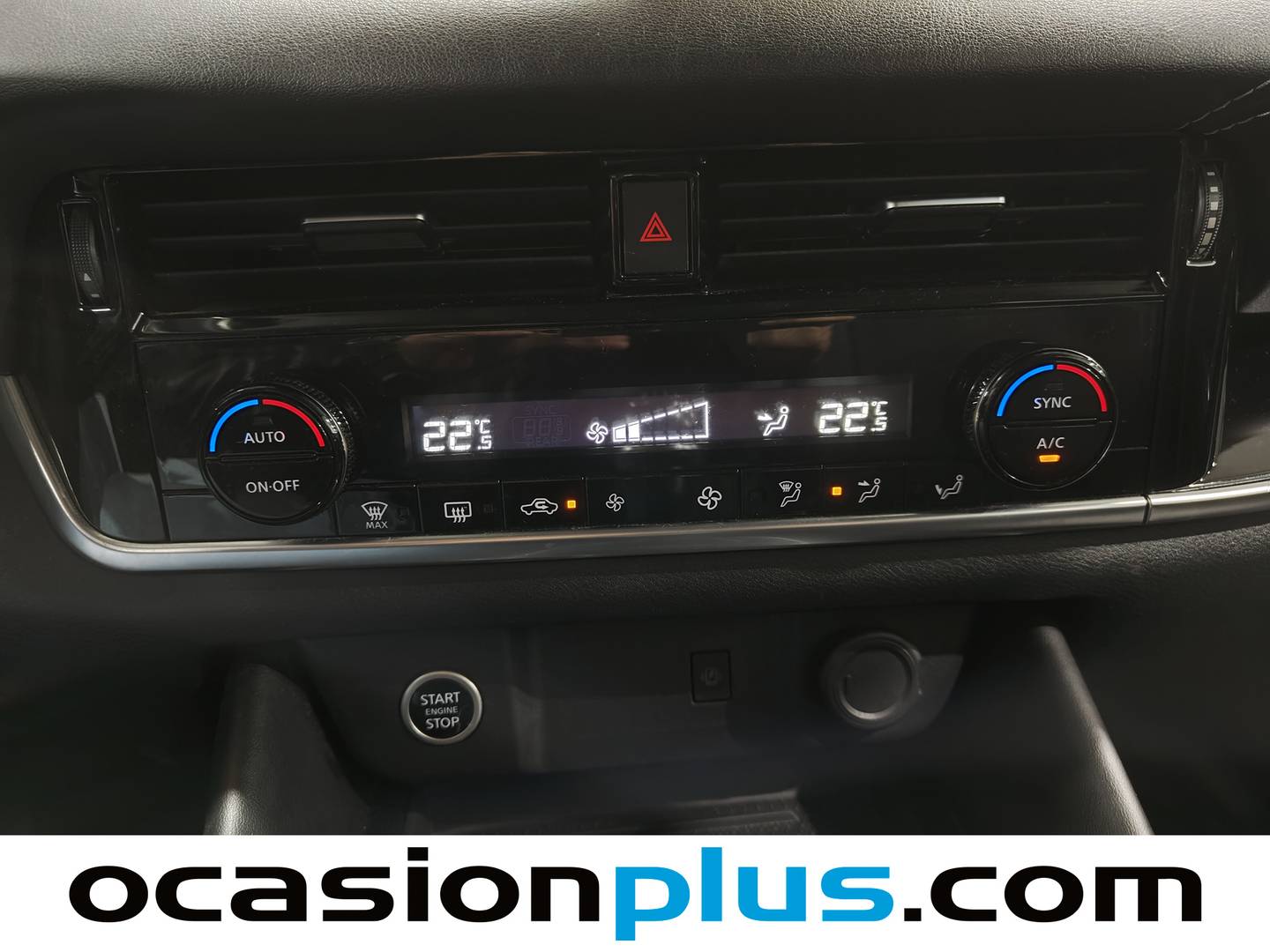 Foto Nissan QASHQAI Nissan Qashqai DIG-T 140 N-Connecta (140 CV)