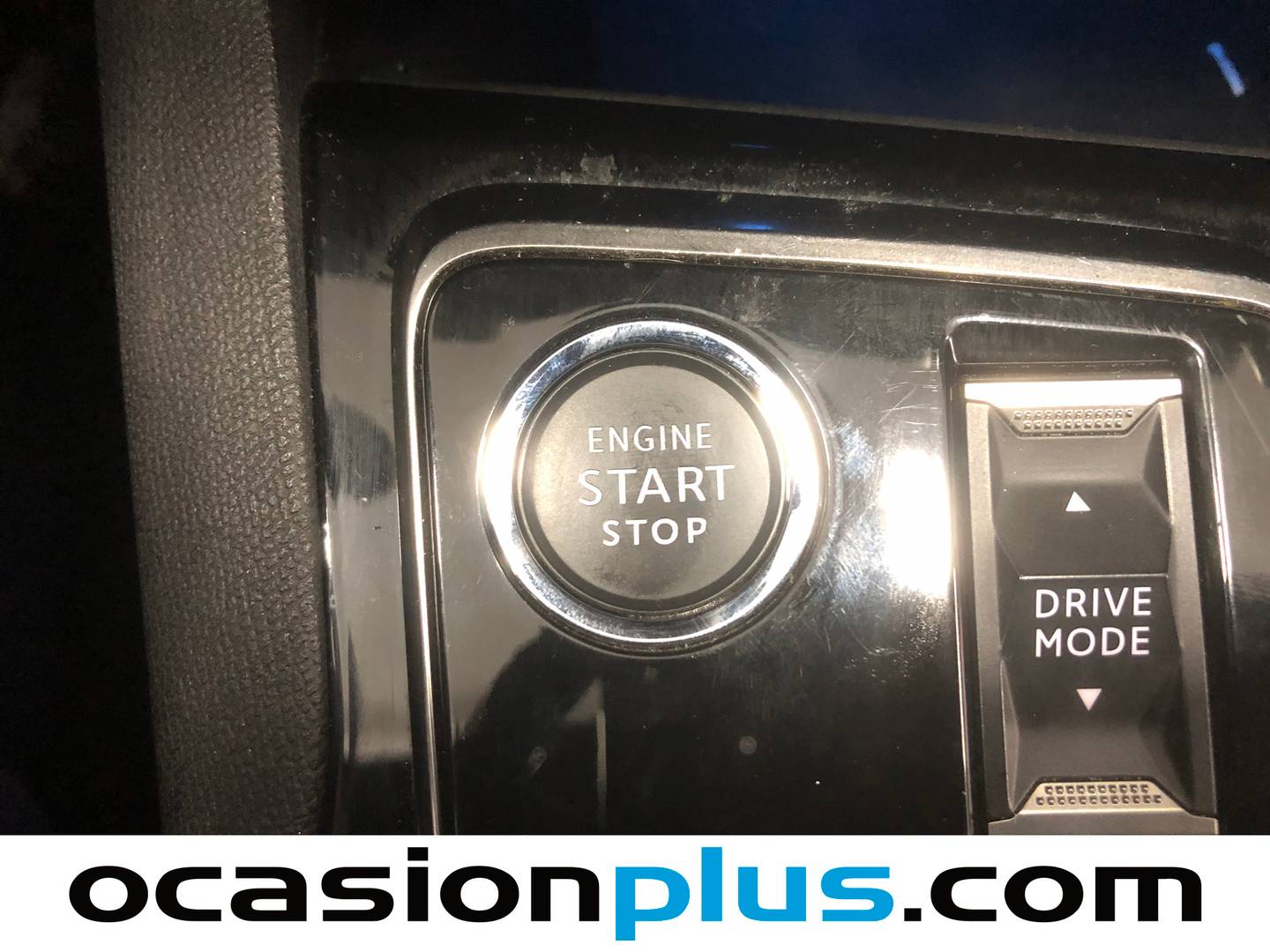 Foto Peugeot 3008 Peugeot 3008 PureTech 130 S&S GT EAT8 (130 CV)