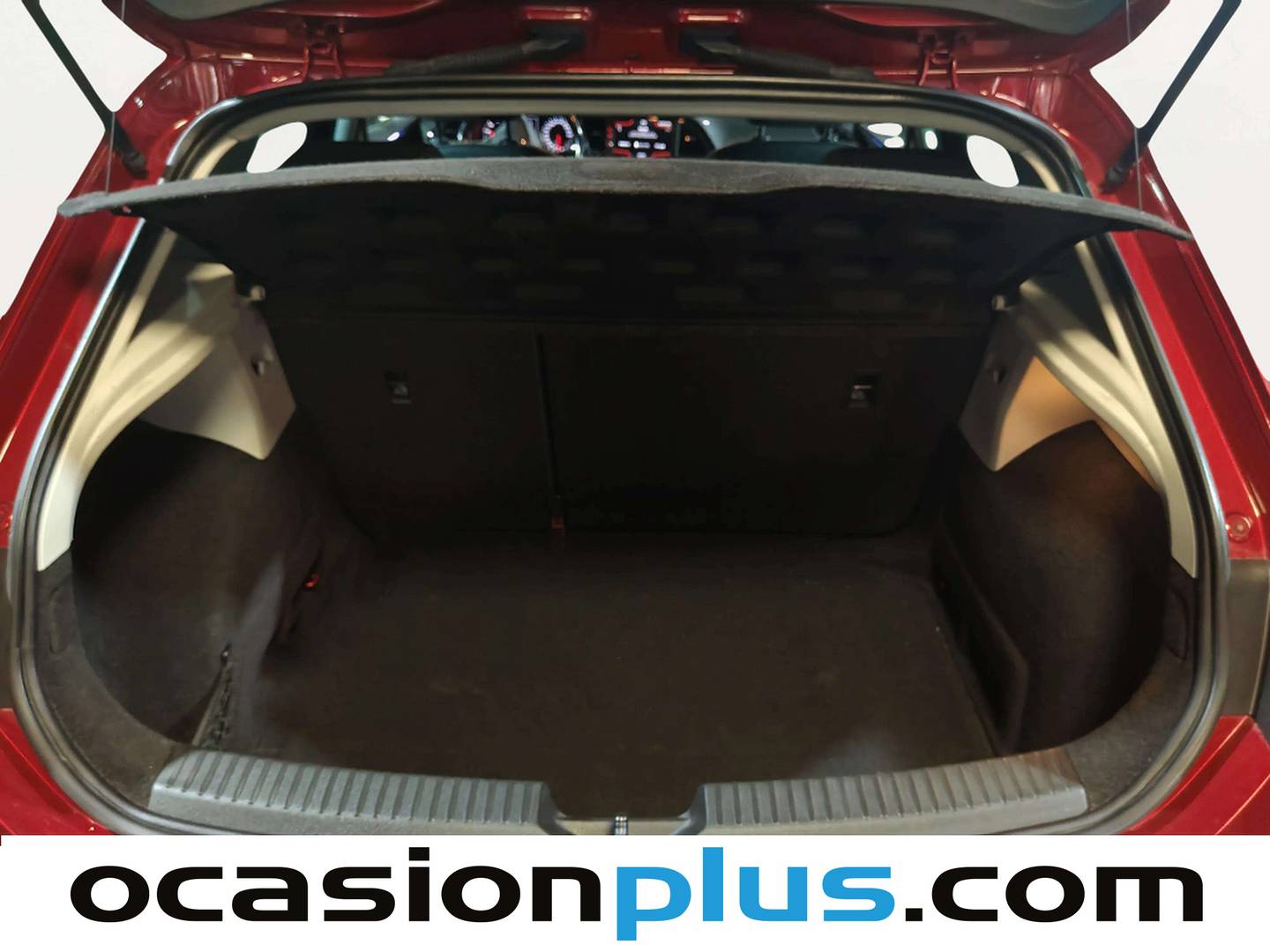 Fotos maletero Seat León Seat León 1.4 TSI S&S ACT FR Plus (150 CV)