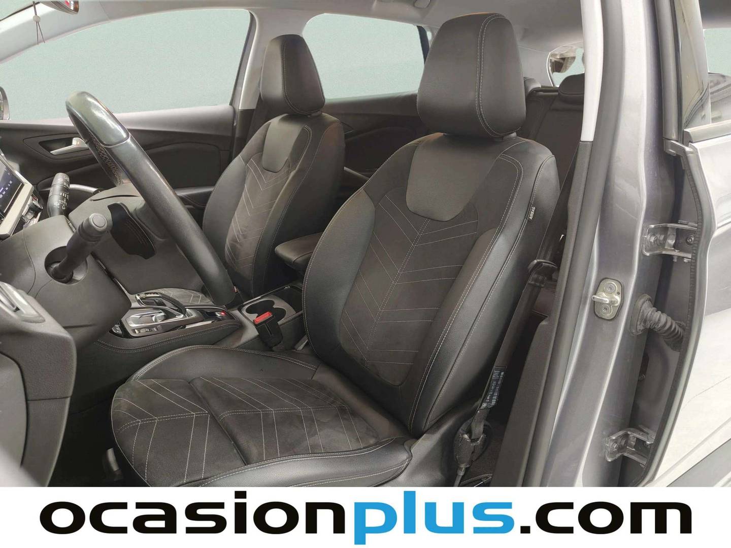 Foto asientos delanteros Opel Grandland Opel Grandland 1.2 Turbo Ultimate Auto (130 CV)