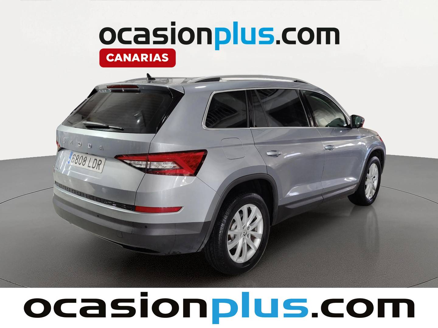 Foto trasera Skoda Kodiaq Skoda Kodiaq 1.5 TSI Ambition 4x2 (150 CV) 7 Plazas derecha