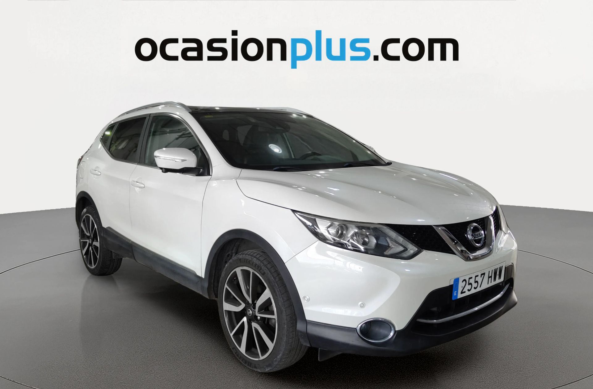 Nissan Qashqai 1.6 dCi Tekna Premium 4x2 - foto 2