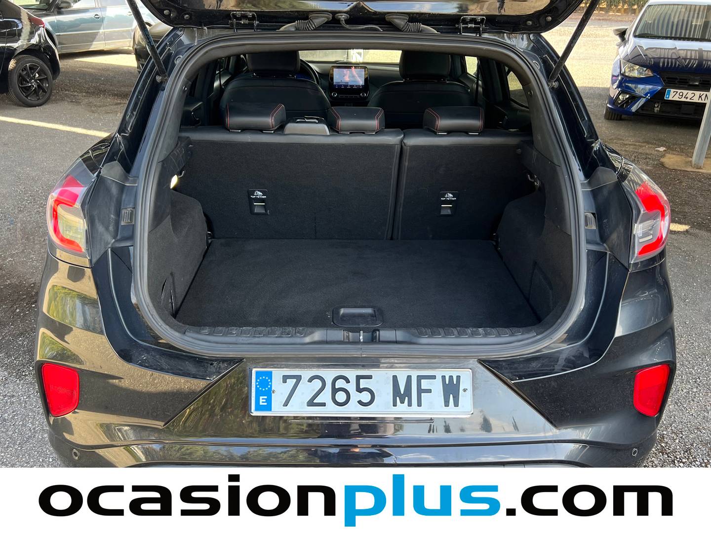 Foto Ford Puma Ford Puma 1.0 EcoBoost MHEV ST-Line X Auto (125 CV)