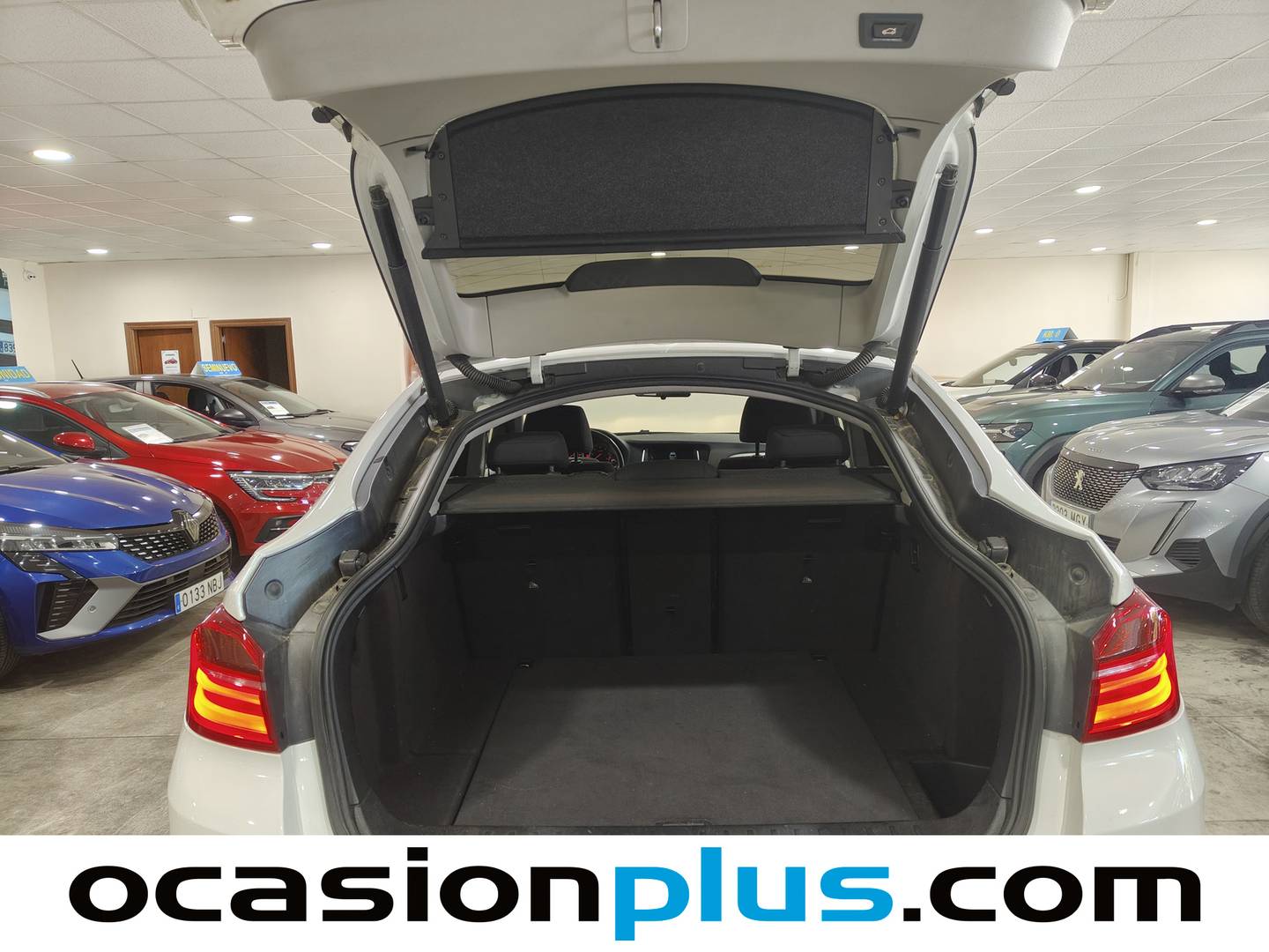 Fotos maletero BMW X4 BMW X4 xDrive20d  (190 CV)