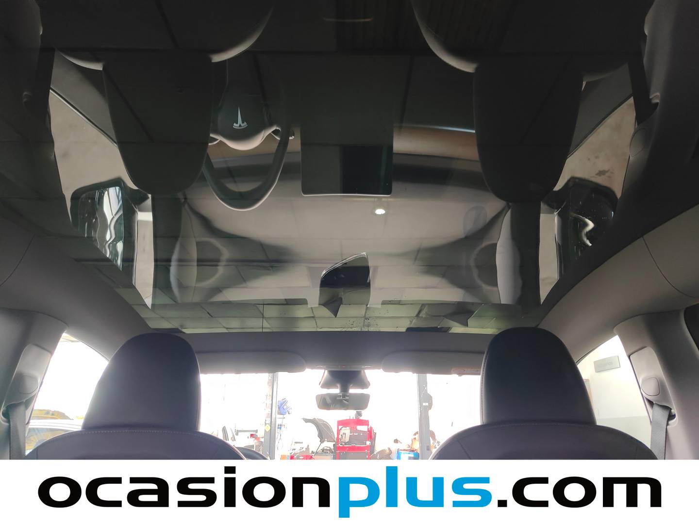 Extras y acabados del Tesla Model Y Tesla Model Y Tracción Trasera RWD (347 CV)