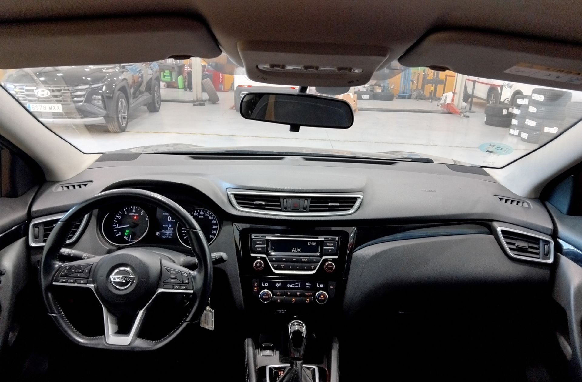 Nissan Qashqai DIG-T 115 Acenta 4x2 XTronic - foto 6