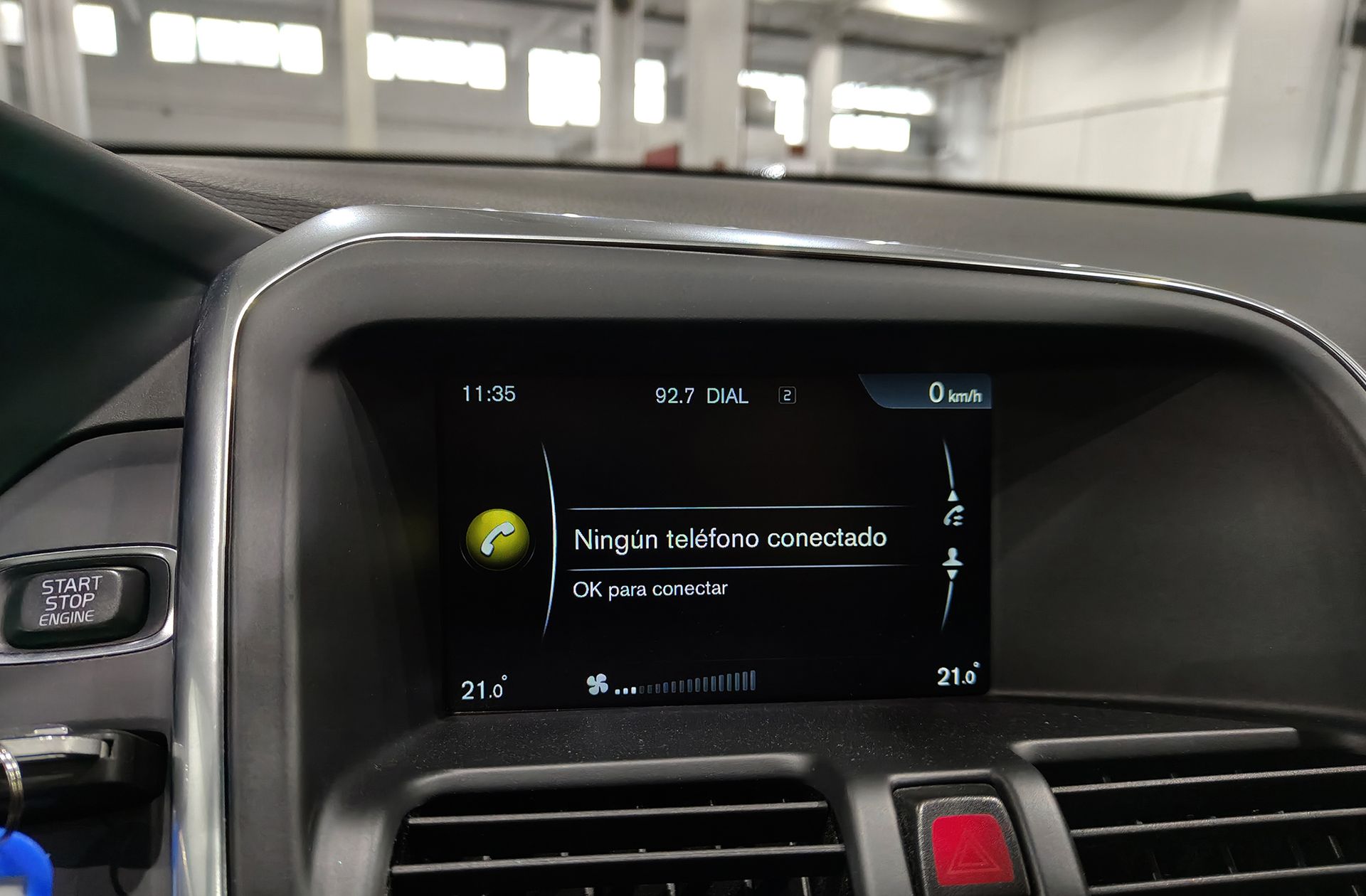 Volvo XC60 D3 Kinetic - foto 26