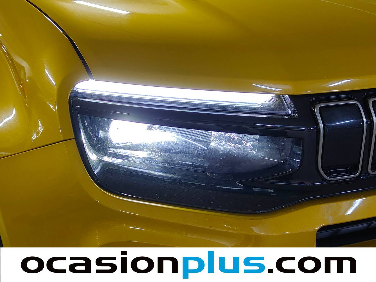 Foto Jeep Avenger Jeep Avenger 1.2 G Summit (100 CV)