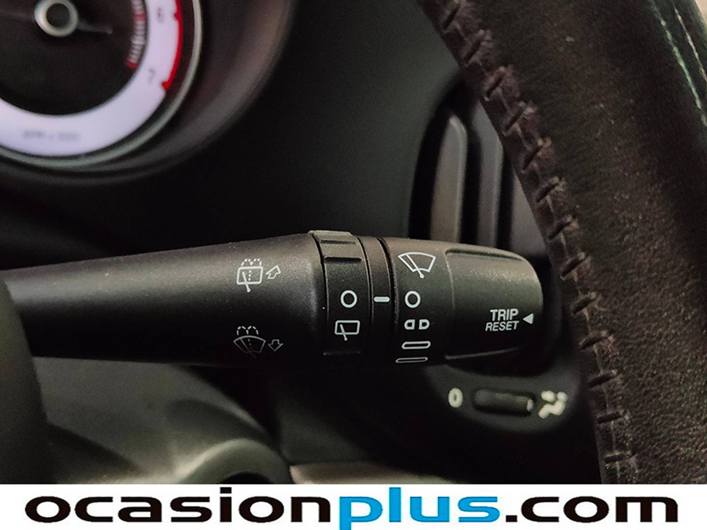 Foto Fiat 500L Fiat 500L 1.6 16v Multijet S&S Lounge (120 CV)