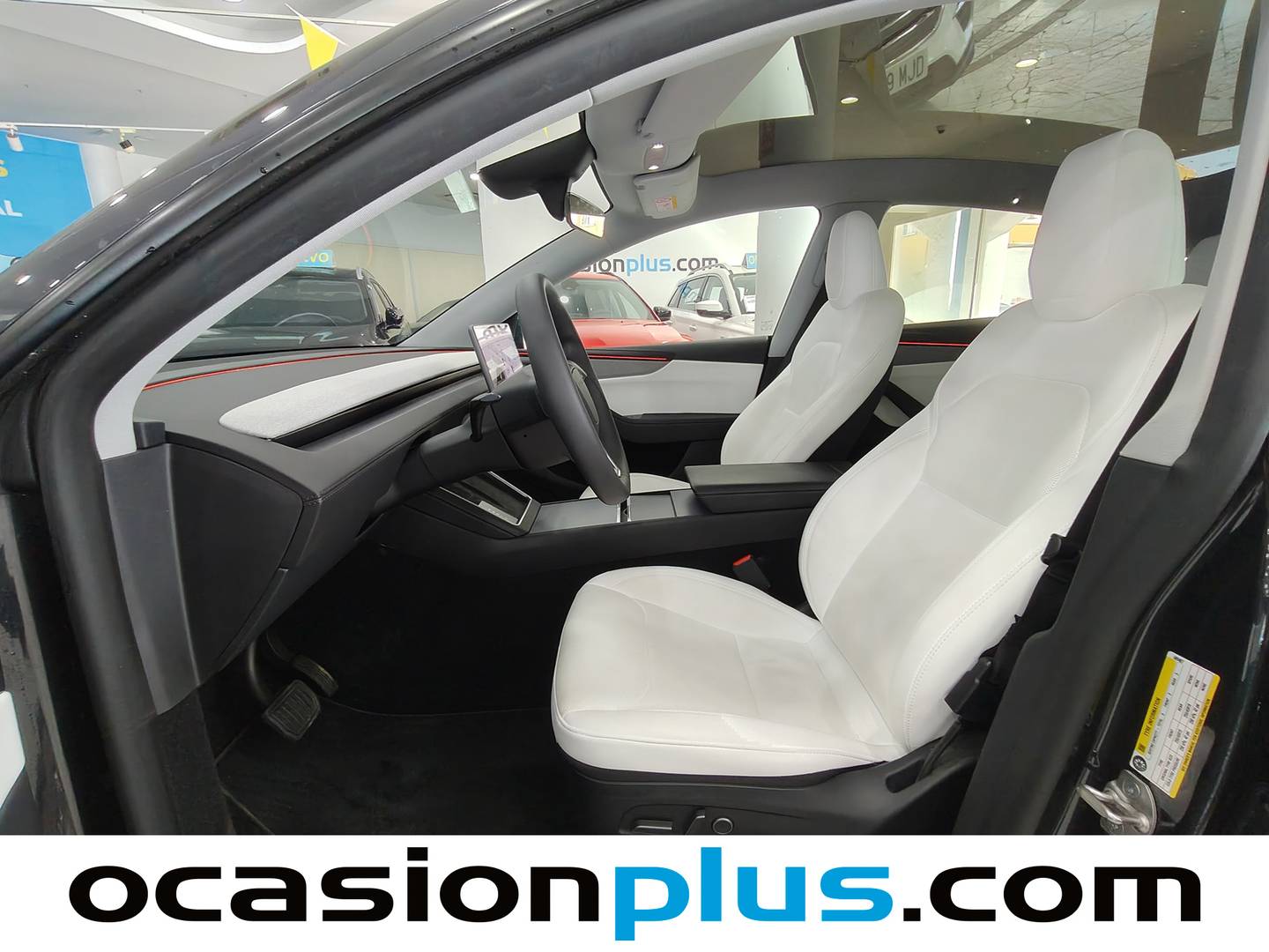 Foto asientos delanteros Tesla Model Y Tesla Model Y Gran Autonomía 4WD (514 CV)