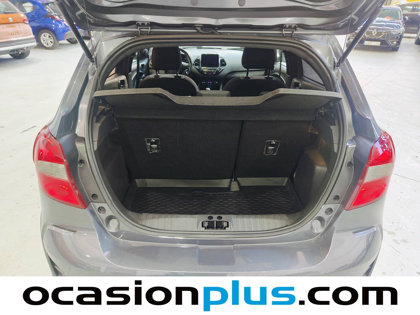 Fotos maletero Ford Ka+ Ford Ka+ 1.2 Ti-VCT Active (85 CV)