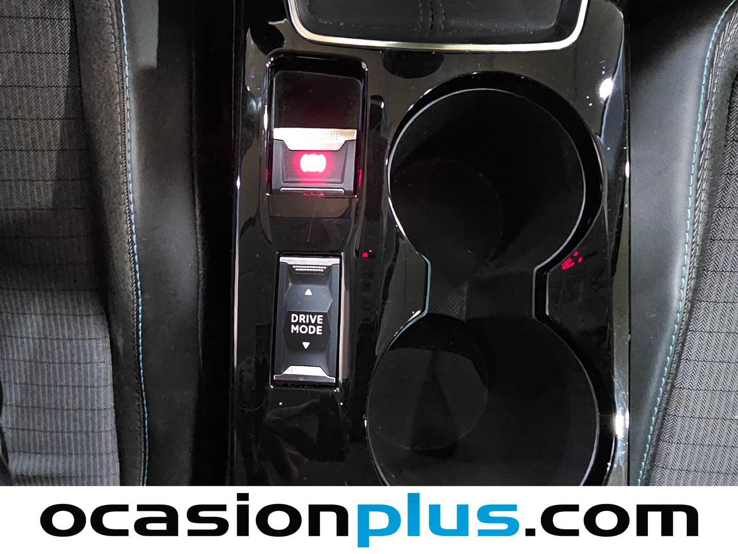 Peugeot 208 Peugeot 208 PureTech 100 Allure (100 CV) gasolina