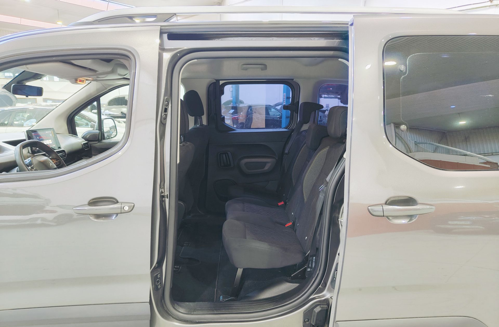 Peugeot Rifter PureTech 110 Active Standard - foto 12