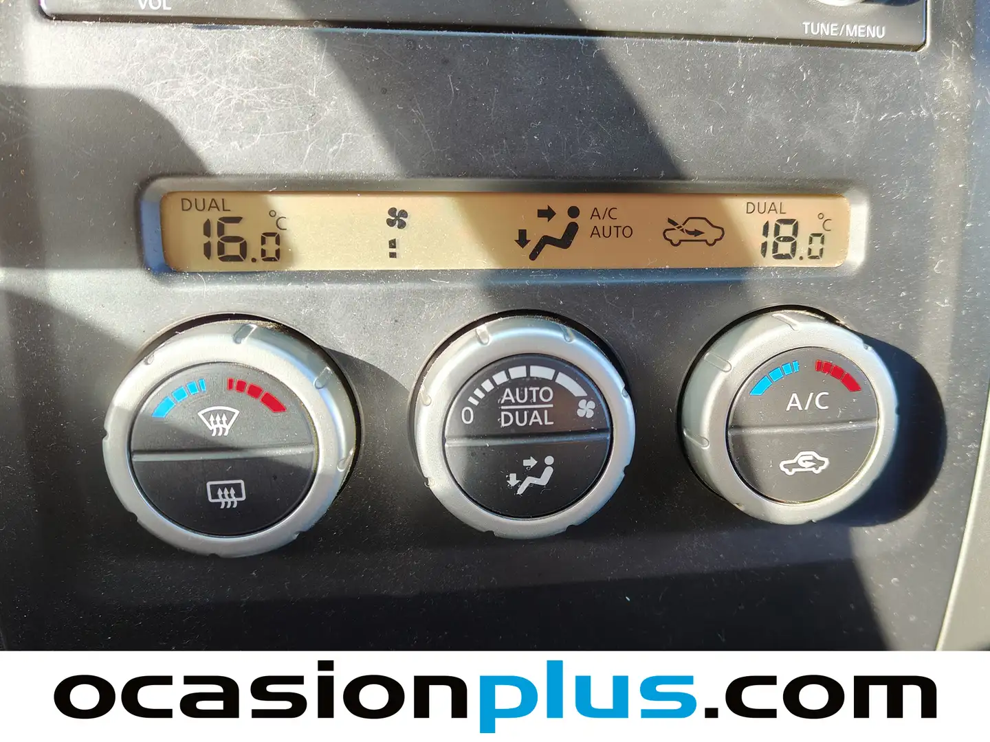 Foto Nissan Pathfinder Nissan Pathfinder 2.5 dCi LE (190 CV) 7 Plazas