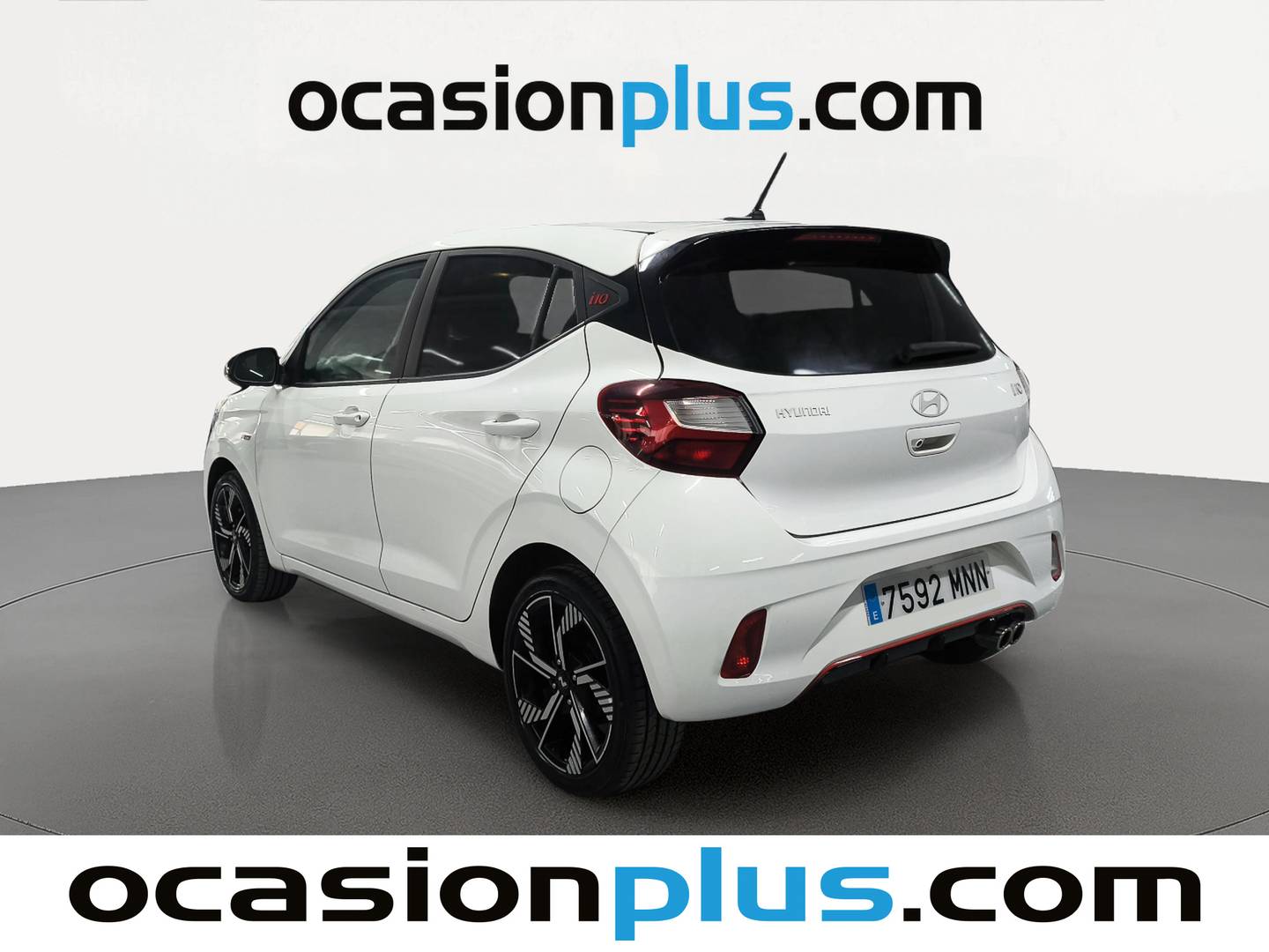 Foto trasera Hyundai i10 Hyundai i10 1.2 N Line (84 CV) derecha