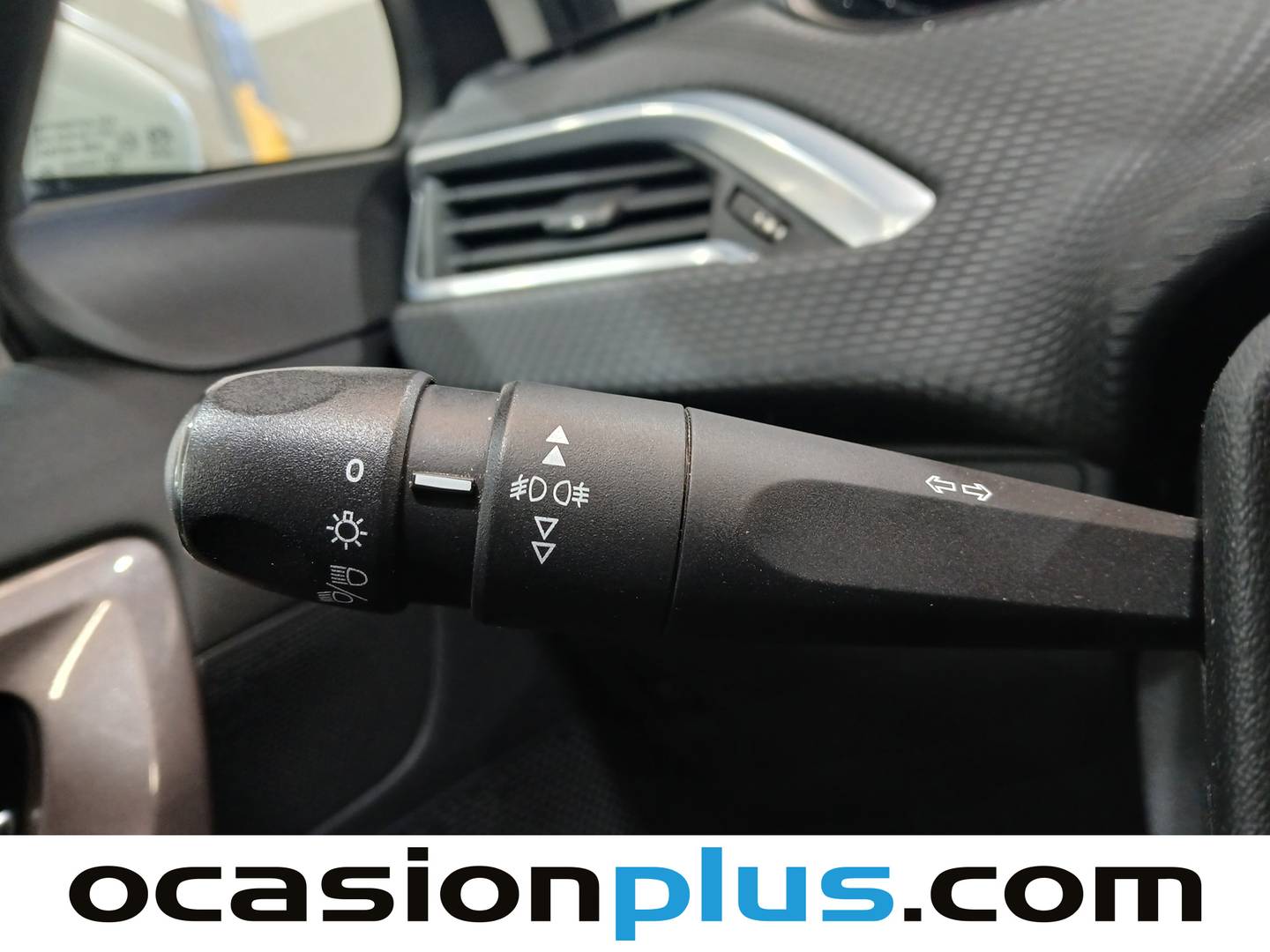 Peugeot 2008 Peugeot 2008 VTI 82 Active (82 CV) de ocasión