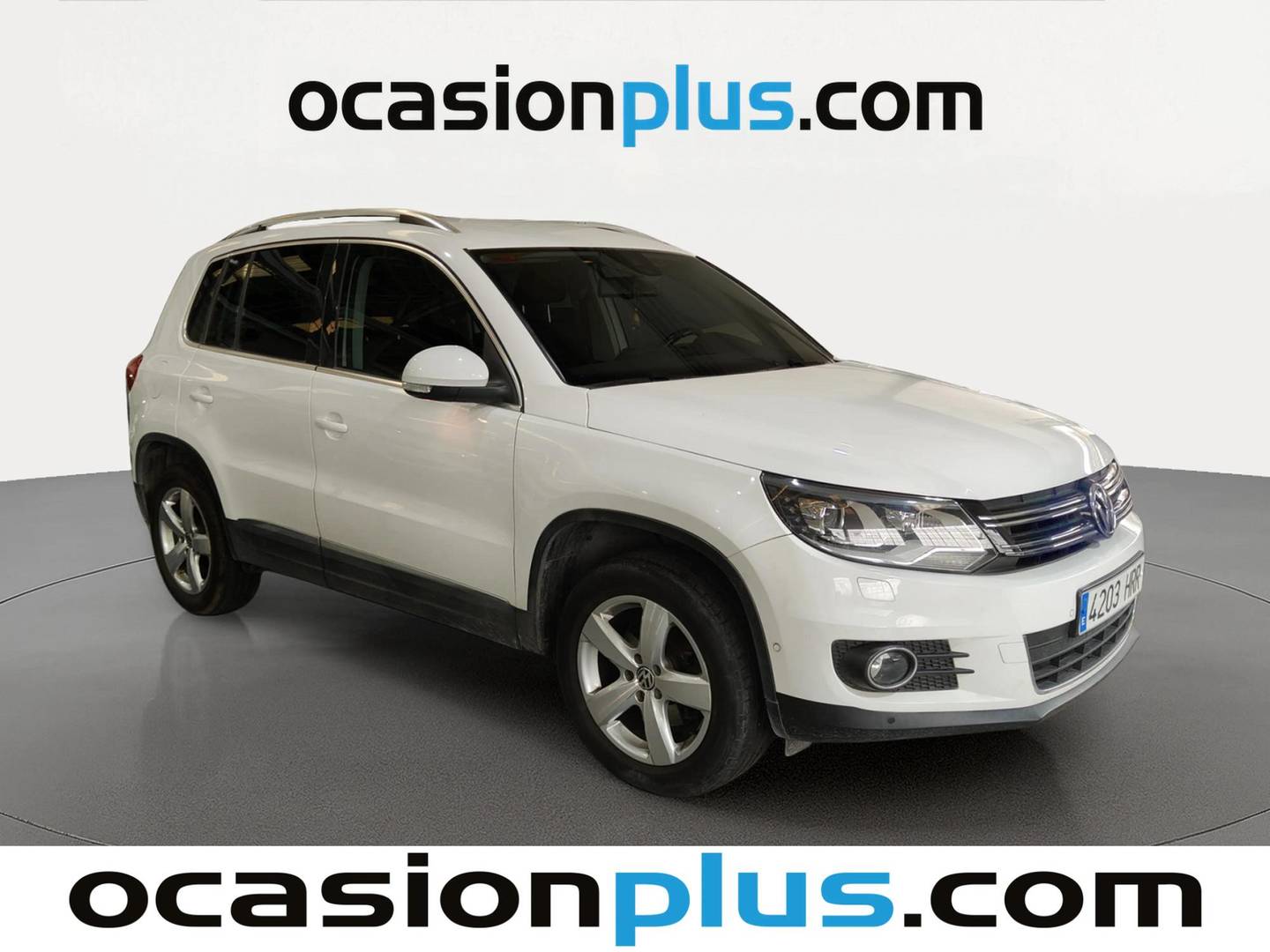 Foto delantera Volkswagen Tiguan Volkswagen Tiguan Sport 2.0 TDI BMT 4Motion (140 CV) DSG derecha
