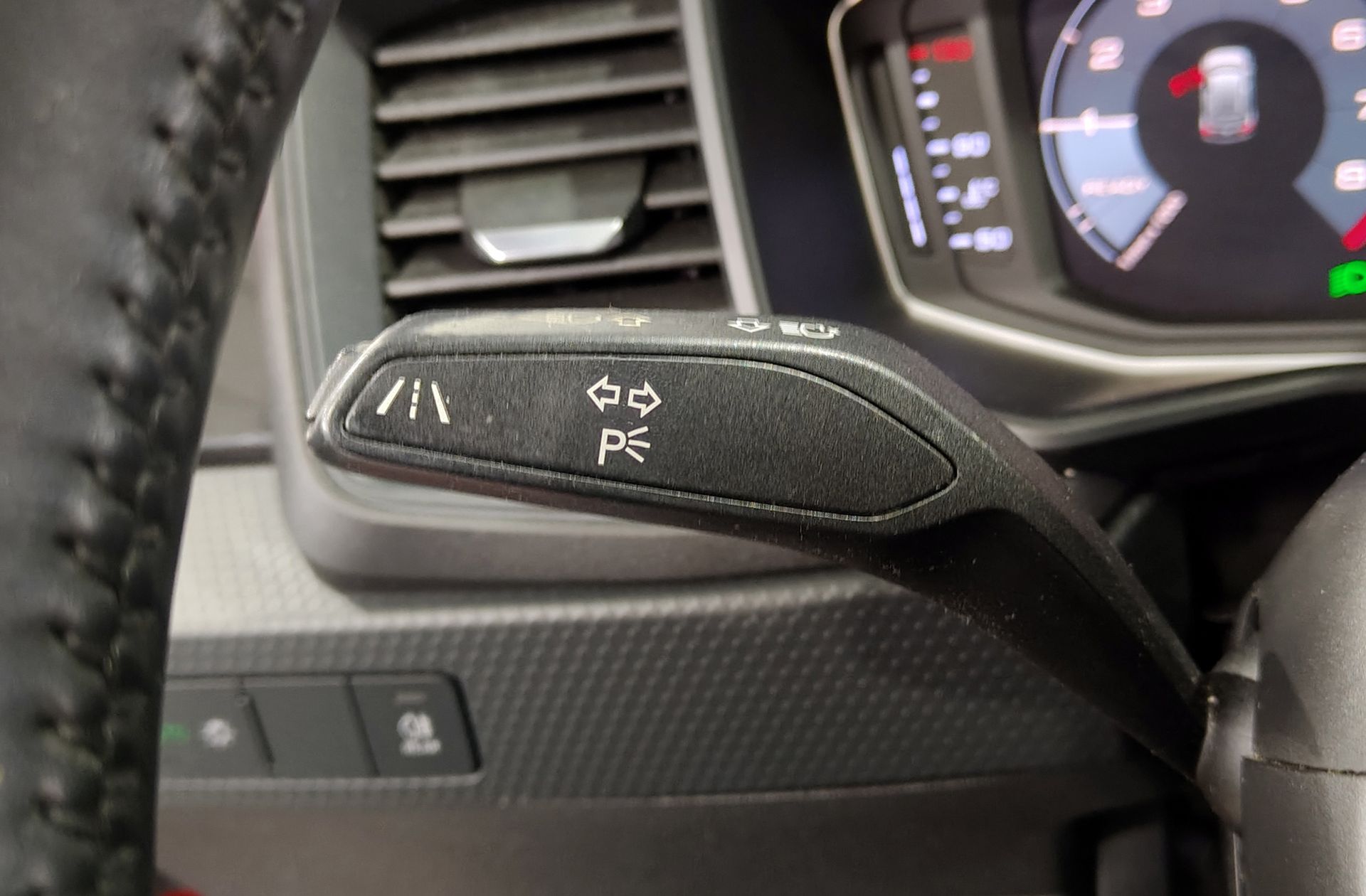 Audi A1 Sportback S line 30 TFSI - foto 23