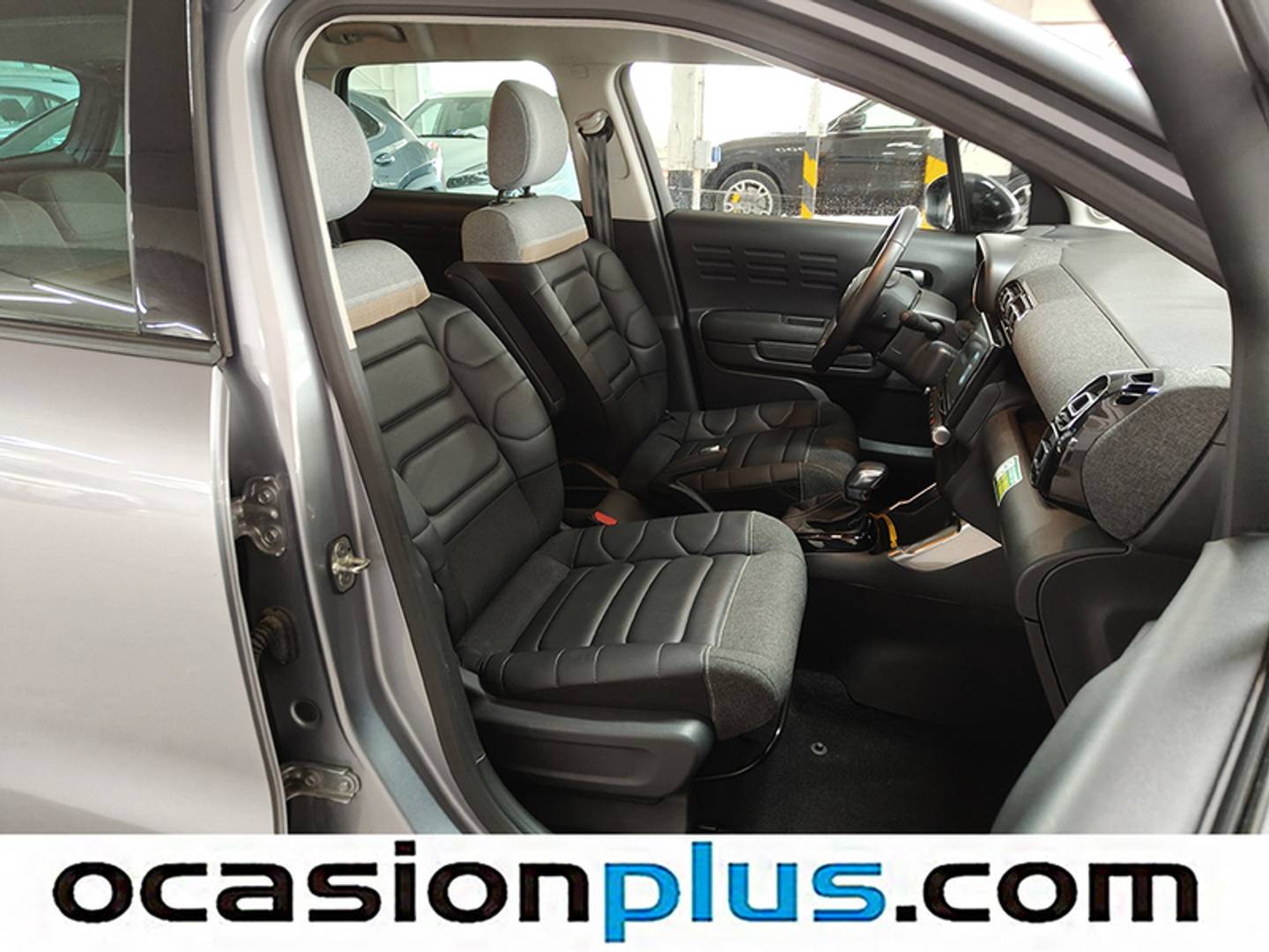 Foto Citroën C3 Aircross Citroen C3 Aircross PureTech 130 Shine Pack EAT6 (131 CV)