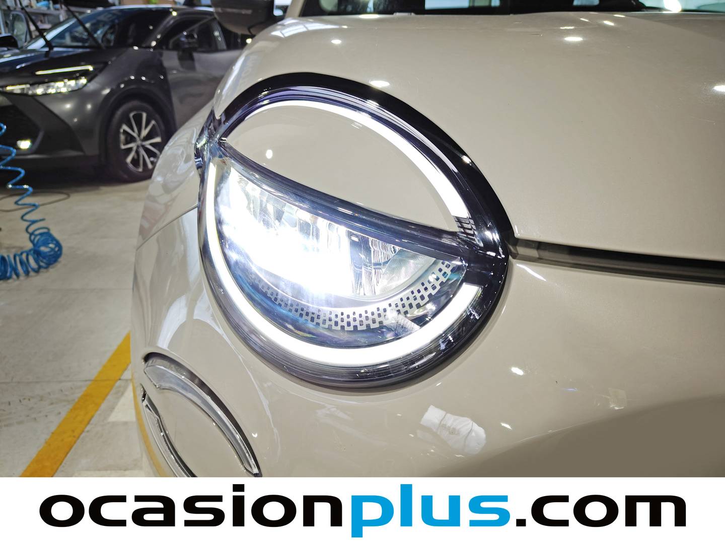 Foto Fiat 600 Fiat 600 MHEV 1.2 DDCT (100CV)