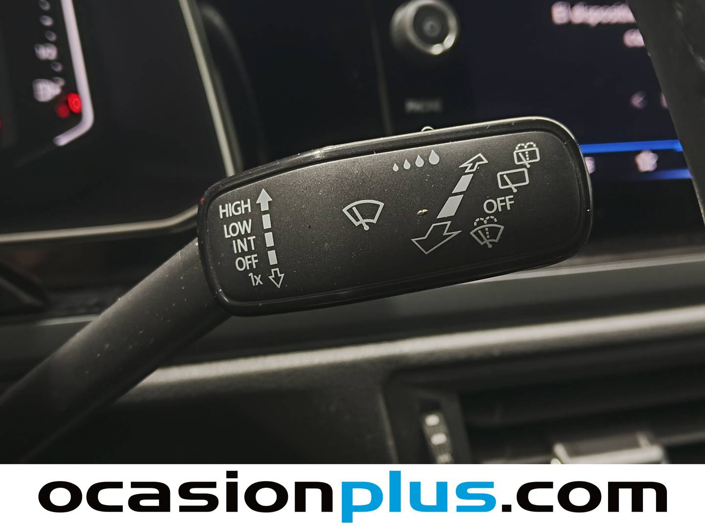 Foto Volkswagen Taigo Volkswagen Taigo R-Line 1.0 TSI (110 CV) DSG