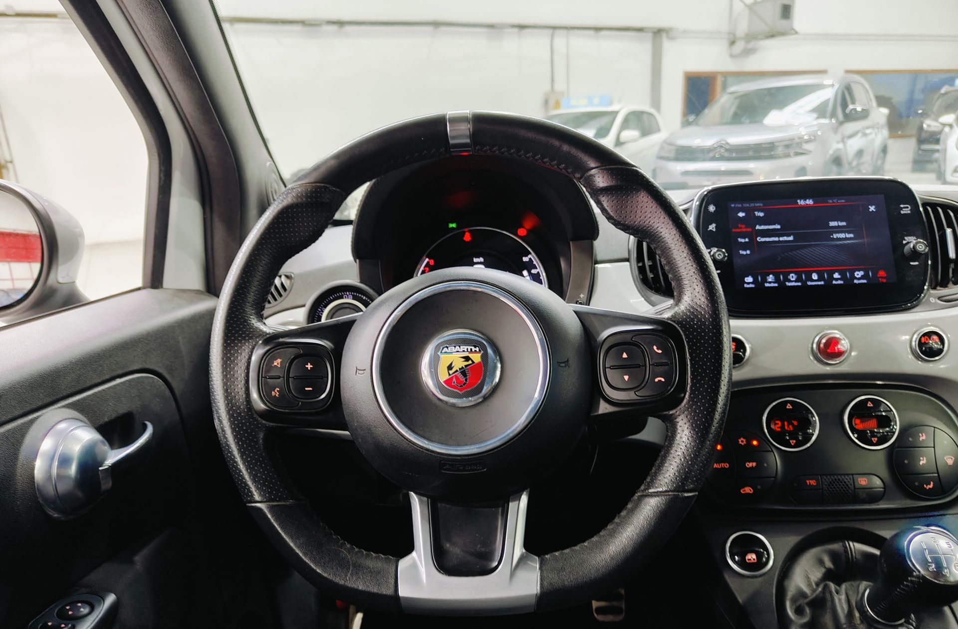 Abarth 500 1.4 16v T-Jet 595 - foto 19
