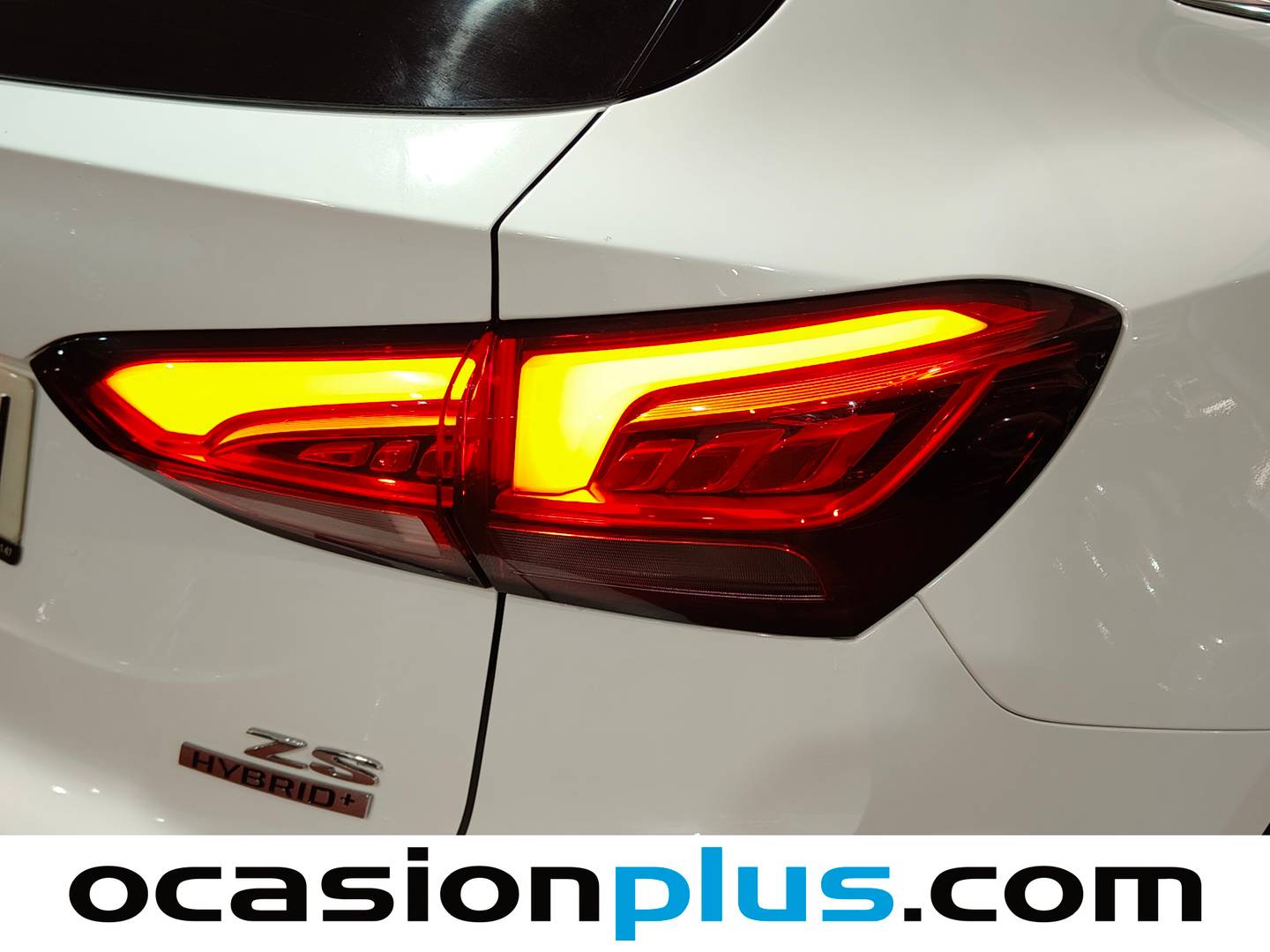 MG ZS MG ZS 1.5 Hybrid+ Luxury (197 CV) híbrido
