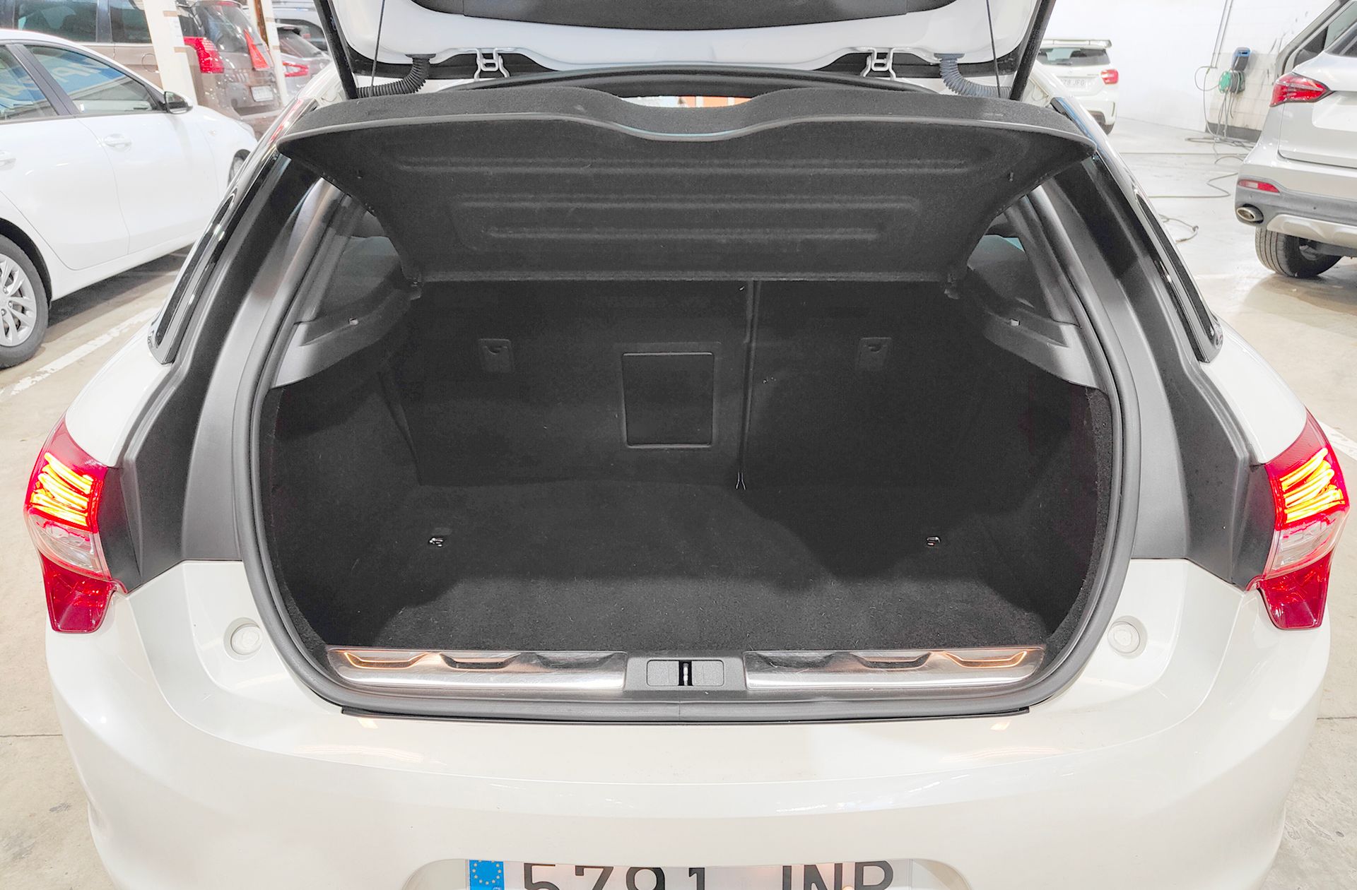 DS 5 BlueHDi 150 Style - foto 18