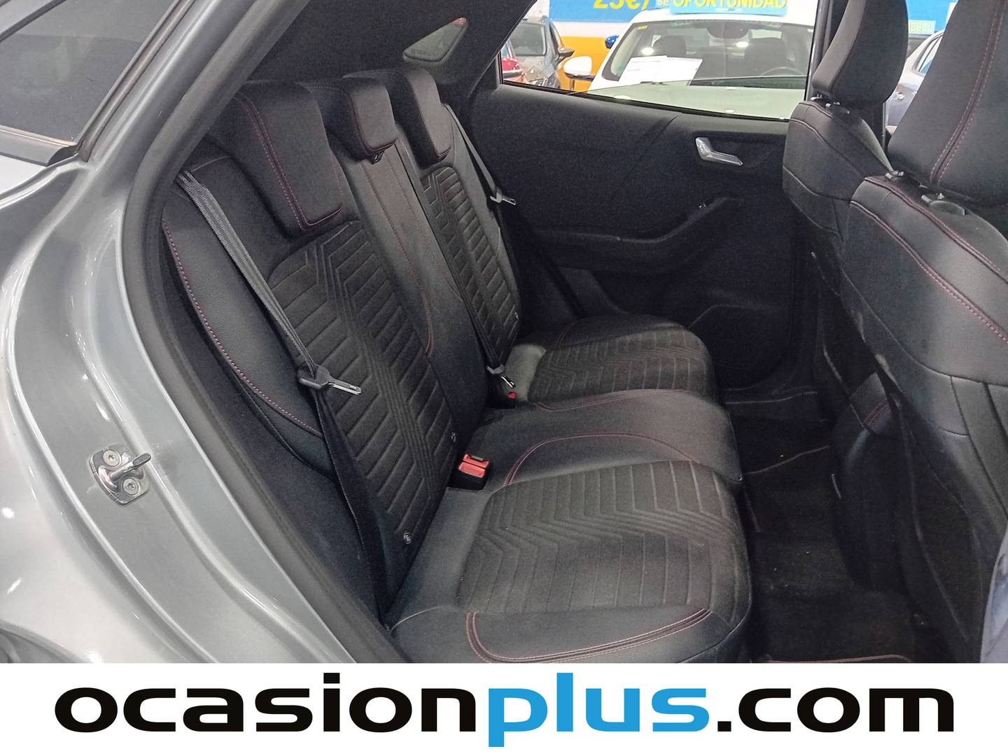 Foto Ford Puma Ford Puma 1.0 EcoBoost MHEV ST-Line X Auto (125 CV)