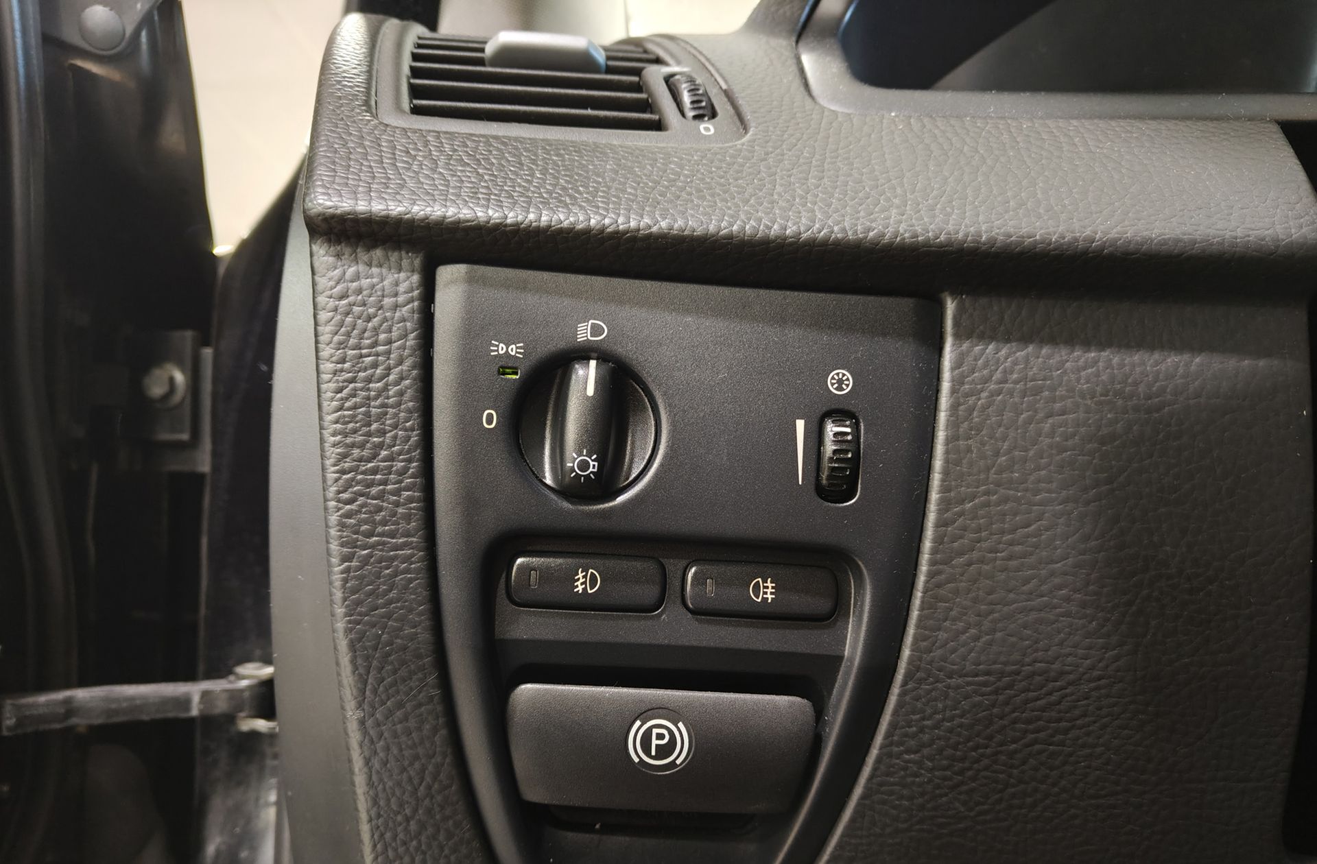 Volvo XC90 D5 Executive 7 plazas - foto 29