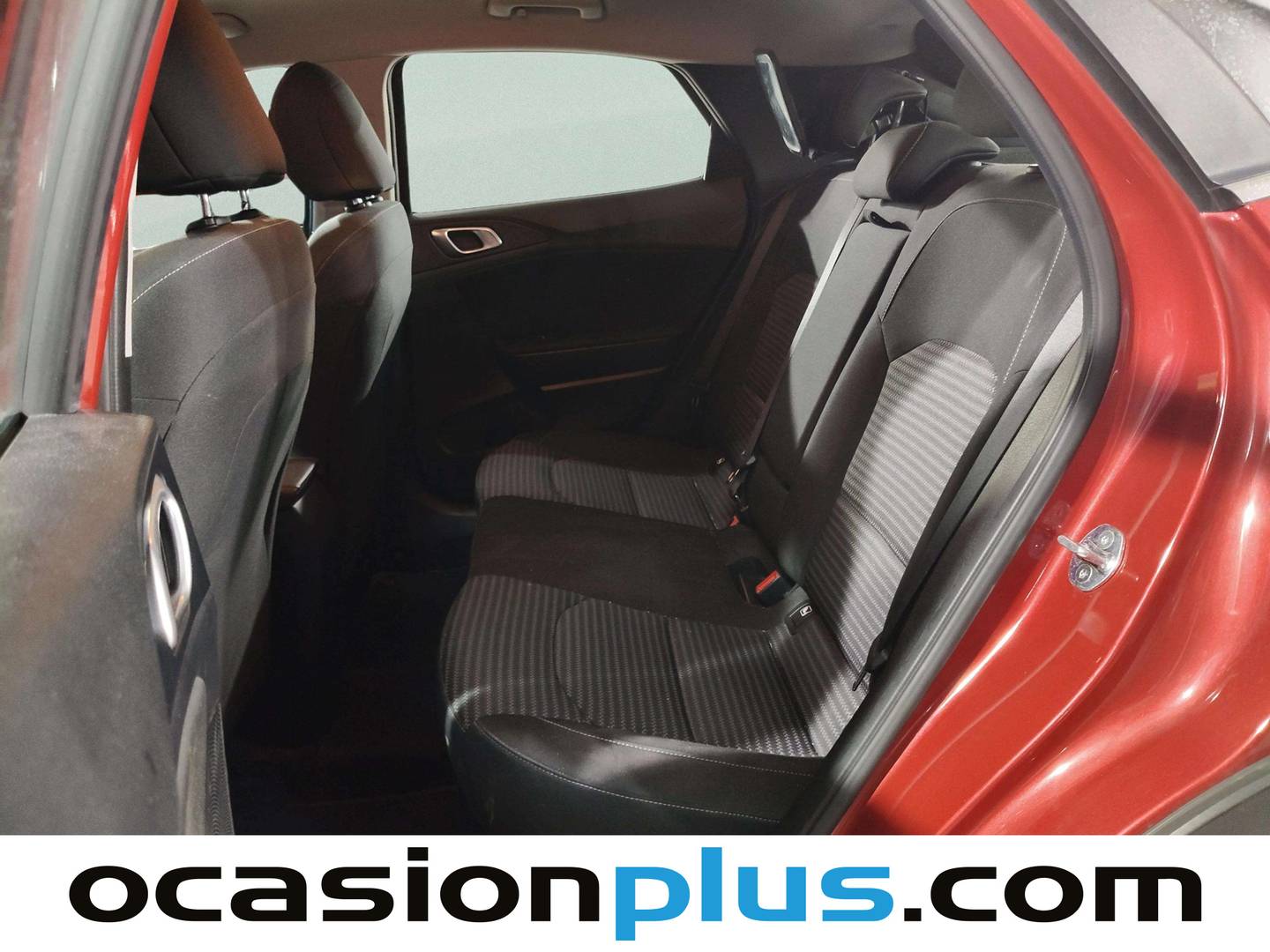Foto asientos traseros KIA XCeed KIA XCeed 1.0 T-GDi Drive (120 CV)