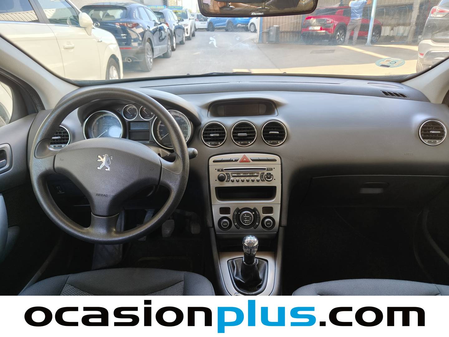 Peugeot 308 PEUGEOT 308 1.4 VTi Confort (95 CV) de ocasión