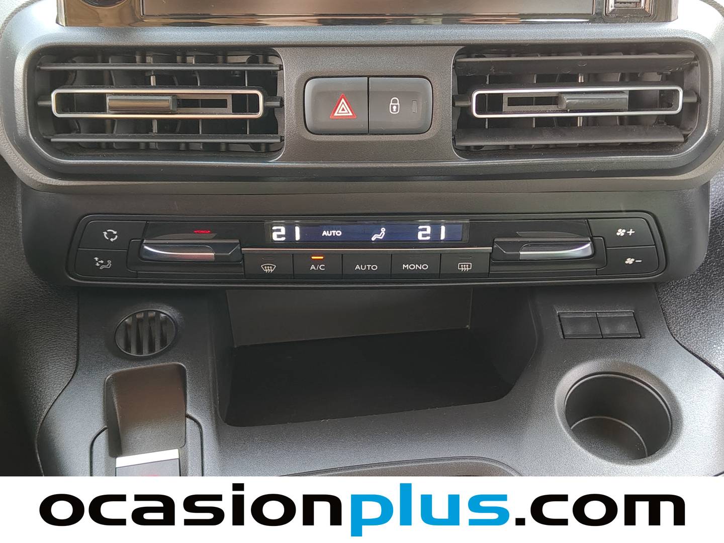 Foto Peugeot Rifter Peugeot Rifter Active Nav+ Long PureTech (110 CV)