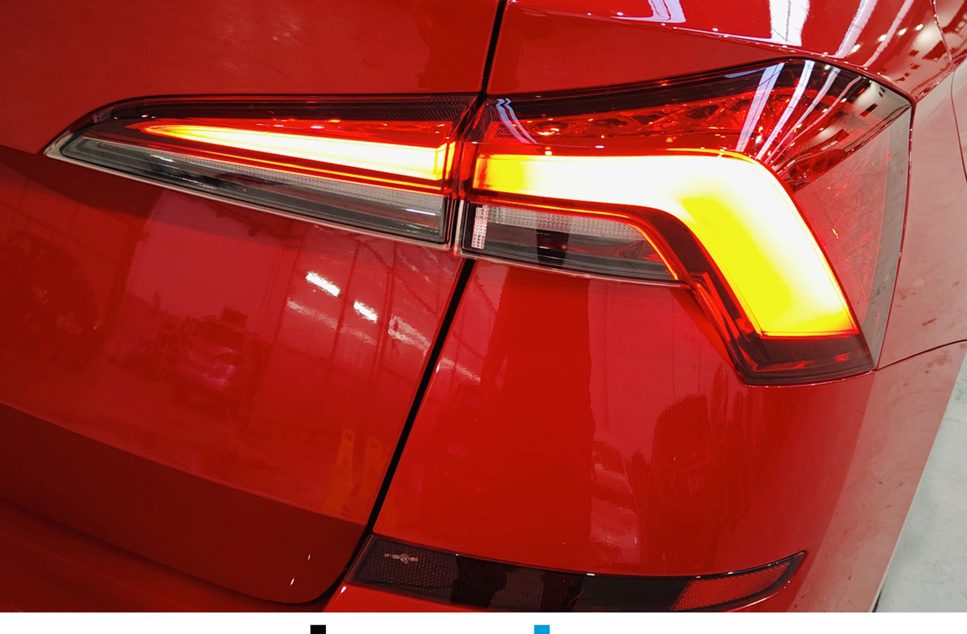 Škoda Kamiq 1.5 TSI Ambition - foto 17