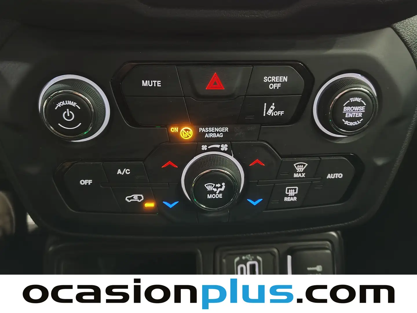 Foto Jeep Renegade Jeep Renegade eHybrid 1.5 Limited ATX (130 CV)