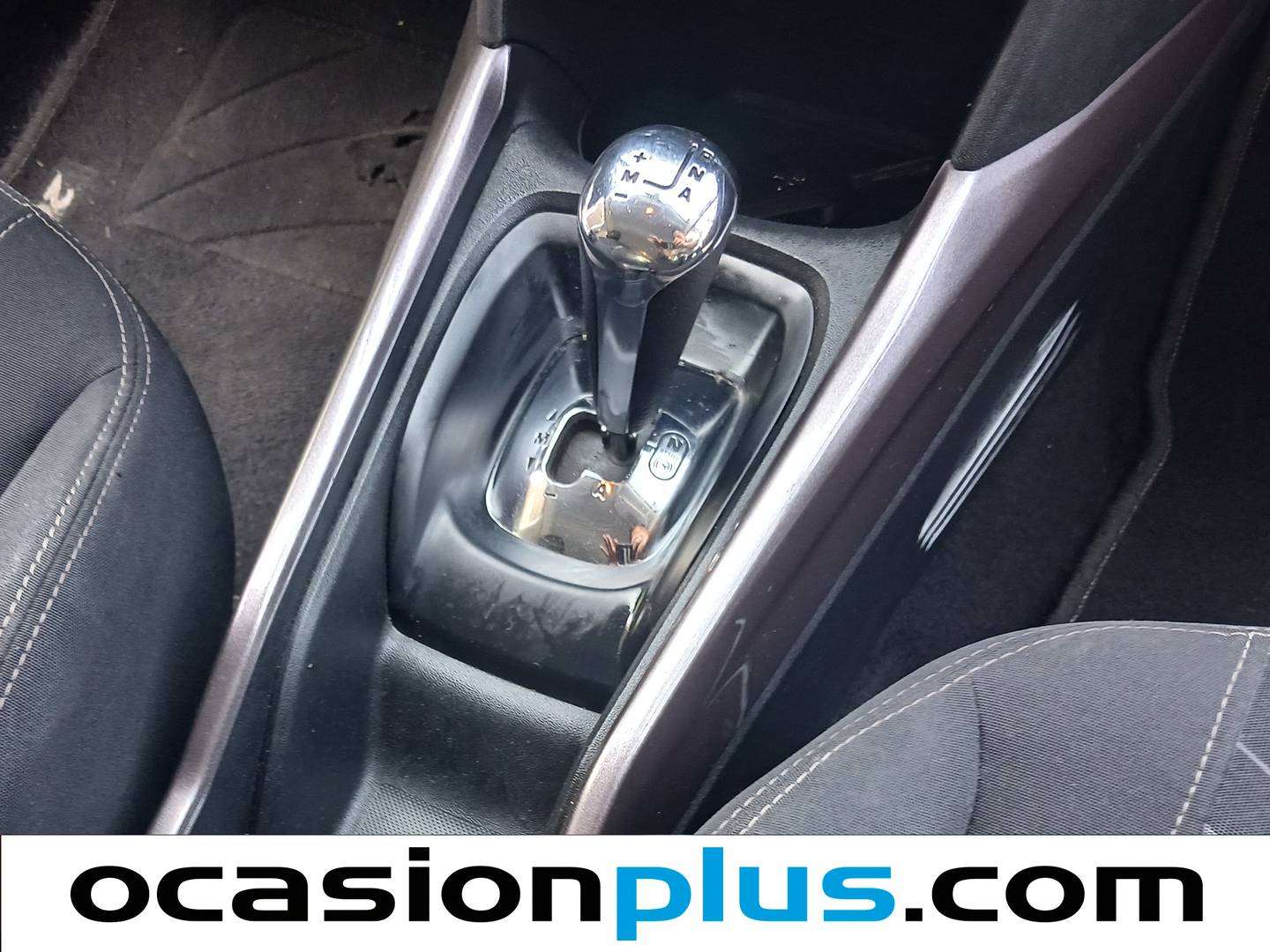 Peugeot 2008 Peugeot 2008 VTI 82 Active ETG5 (82 CV) de segunda mano