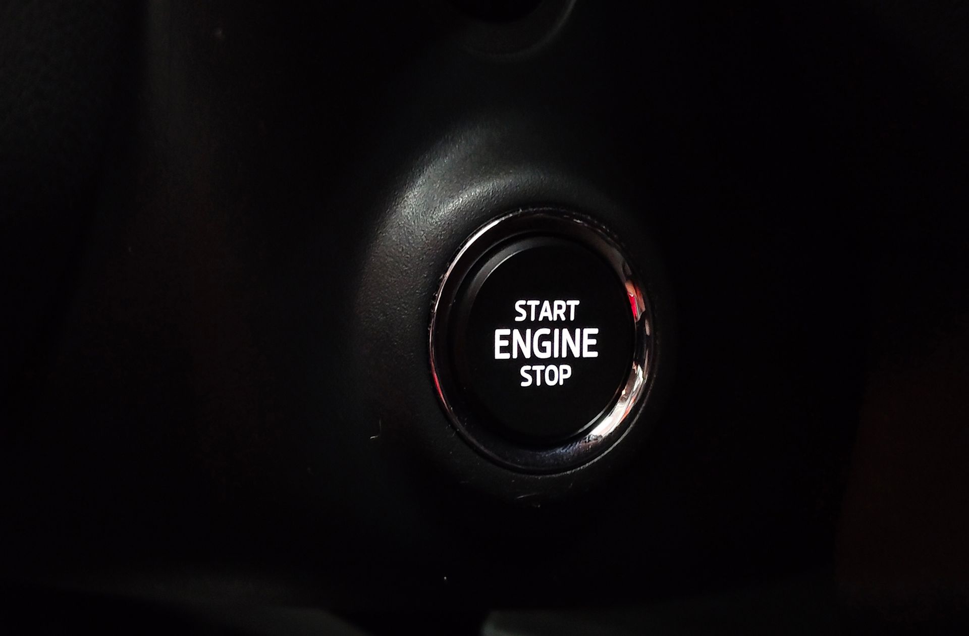 Škoda Karoq 1.0 TSI Active - foto 29