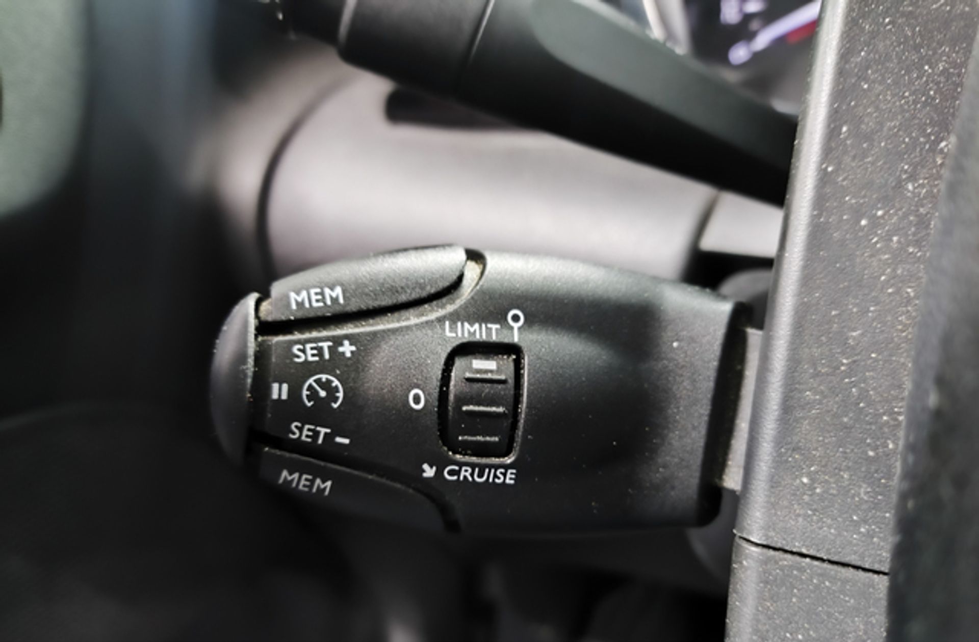 Citroën C3 Aircross BlueHDi 120 Feel - foto 24