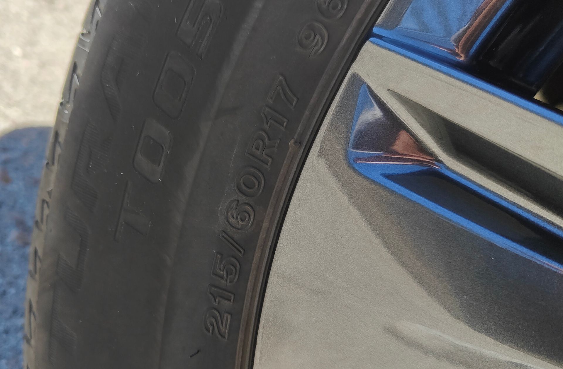 Lexus UX 250h Premium - foto 41