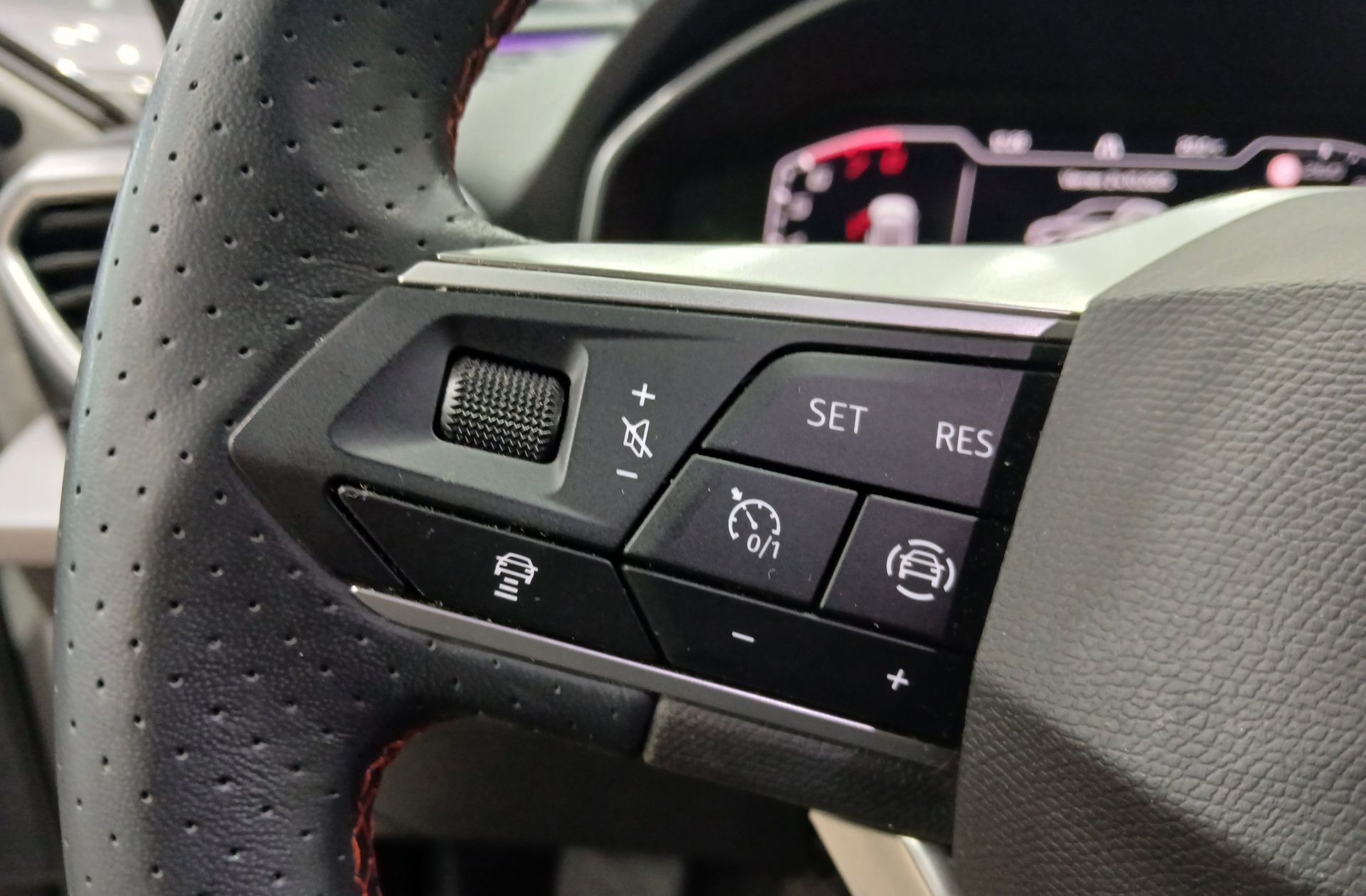 SEAT León ST 1.5 TSI FR - foto 26